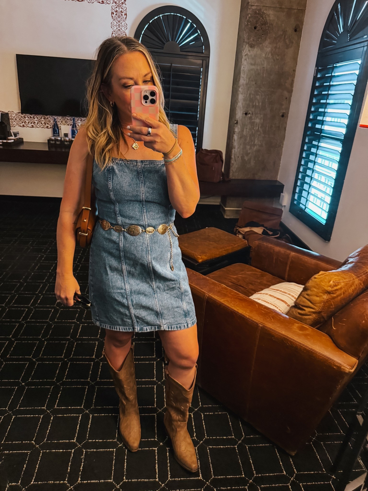 Spring break in Texas outfit 

#LTKgrwm #LTKFestival #LTKOver40