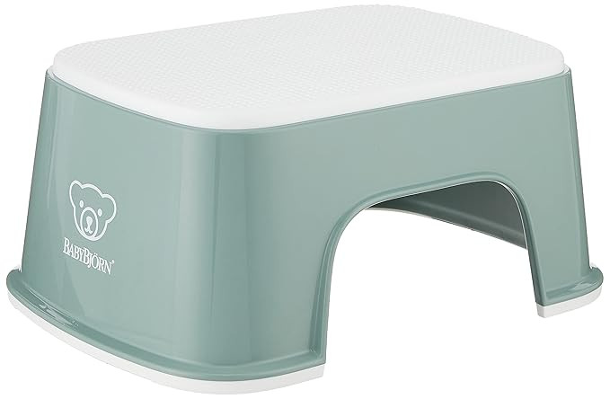 BabyBjörn Step Stool, Deep Green/White | Amazon (US)