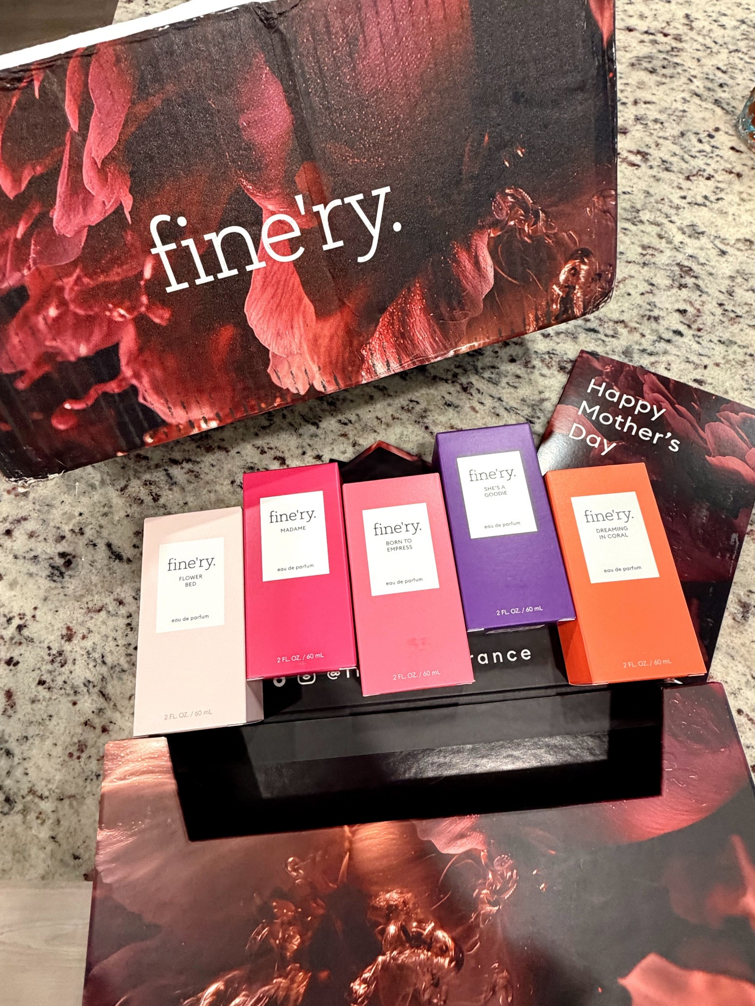 @fineryfragrance at Target Amazon & now Walmart, the best Mother’s Day gifts. Thank me later 💐

#LTKMothersDay #LTKootd #LTKmomlife