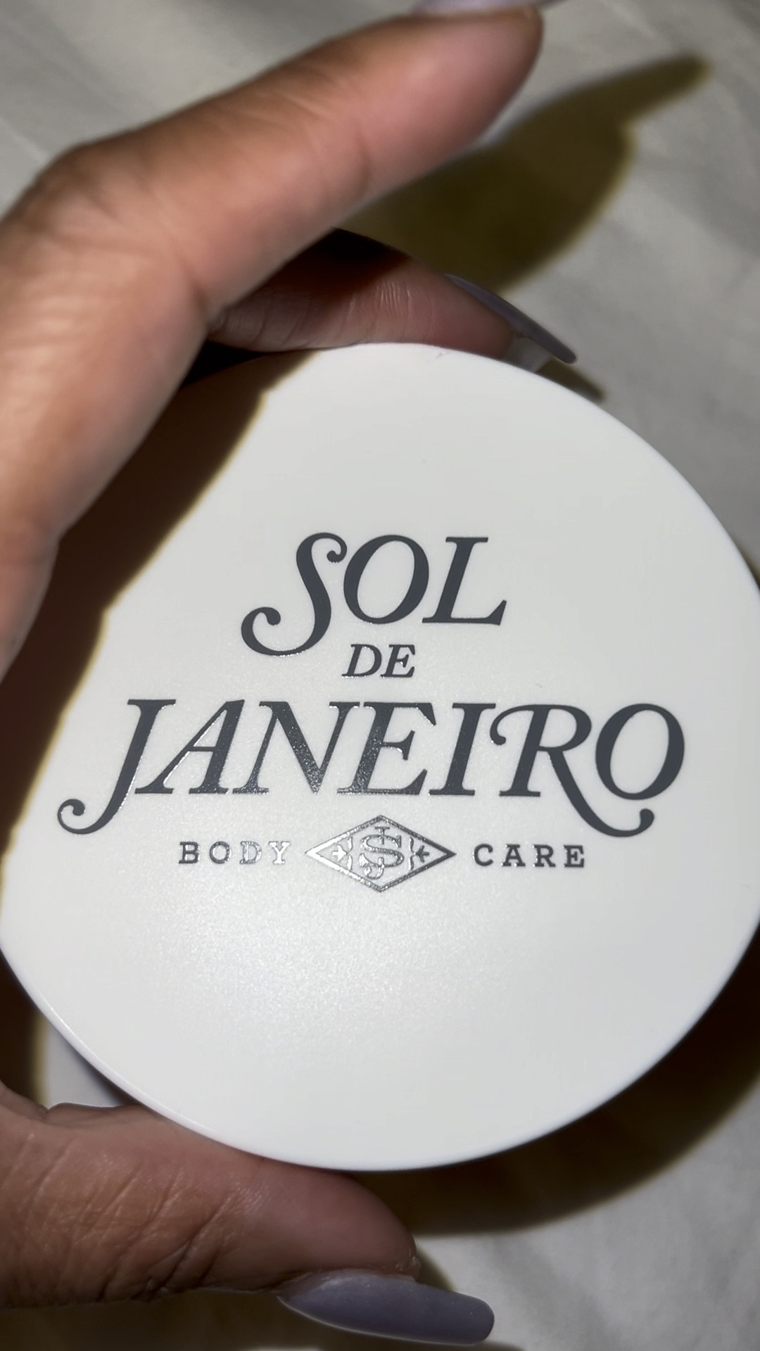 Bin Dia Bright has entered the 💬 😮‍💨
She’s the perfect layer scent for my floral high fruit note days ! 🎵 🍉 

#LTKplussize #LTKVideo #LTKbeauty