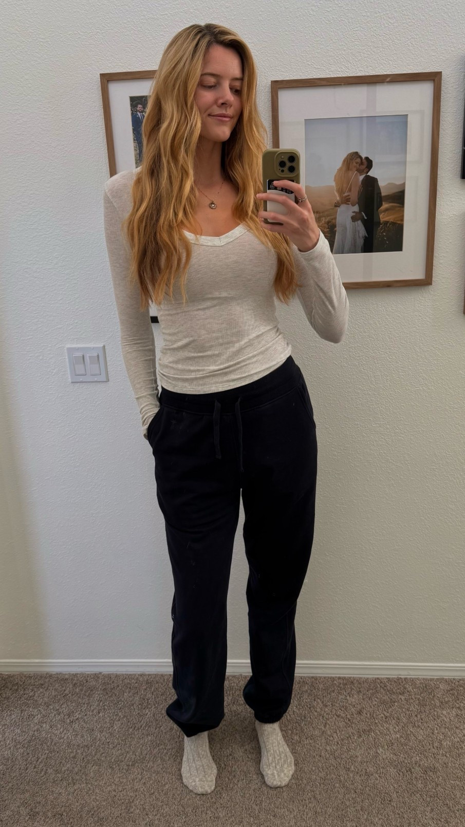 Size: M (Extra Tall)

These are men’s version of their sweats. They’re a lot longer than the women’s version!

#LTKTall #LTKActive #LTKdayinmylife