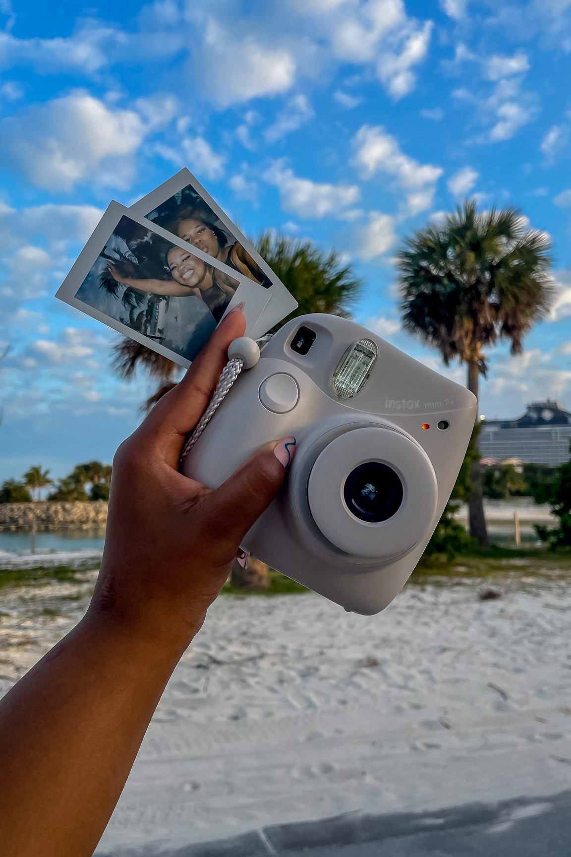 Palm trees and instant pics #instax #instantcamera #travelmusthaves #vacationessentials

#LTKtravel