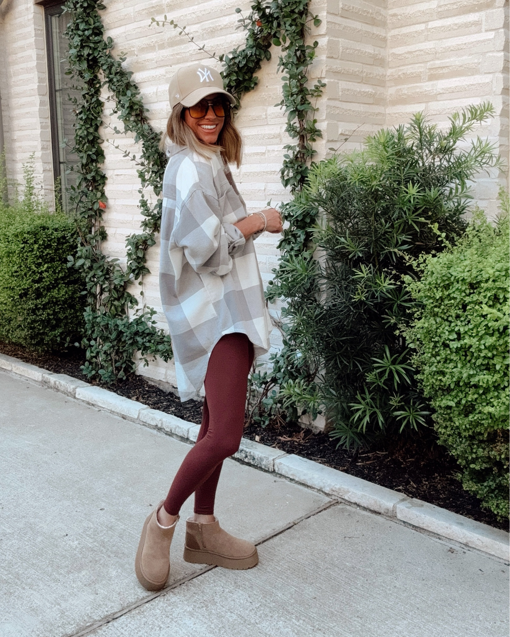 Cozy, comfy, and cute 👏🏼🍂 and my flannel is on sale today! Wearing a small.

#LTKFindsUnder50 #LTKFindsUnder100 #LTKSaleAlert