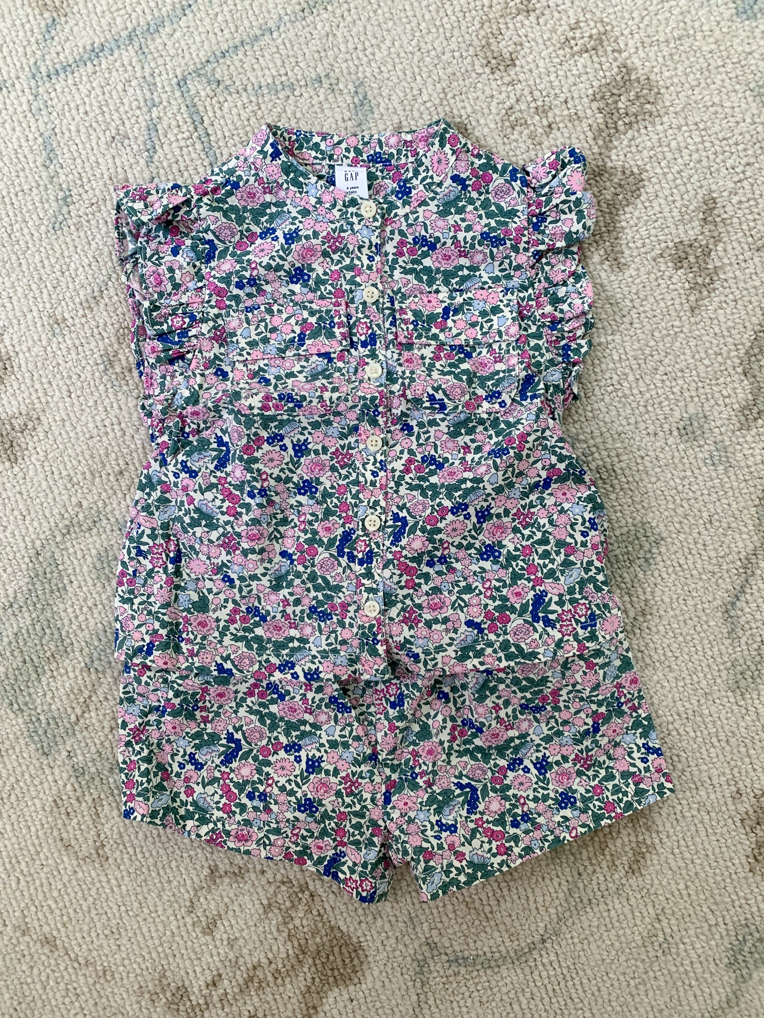 This floral print top and shorts set is going to be perfect for back to school. Also on sale!

#LTKKids #LTKFindsUnder50 #LTKSummerSales