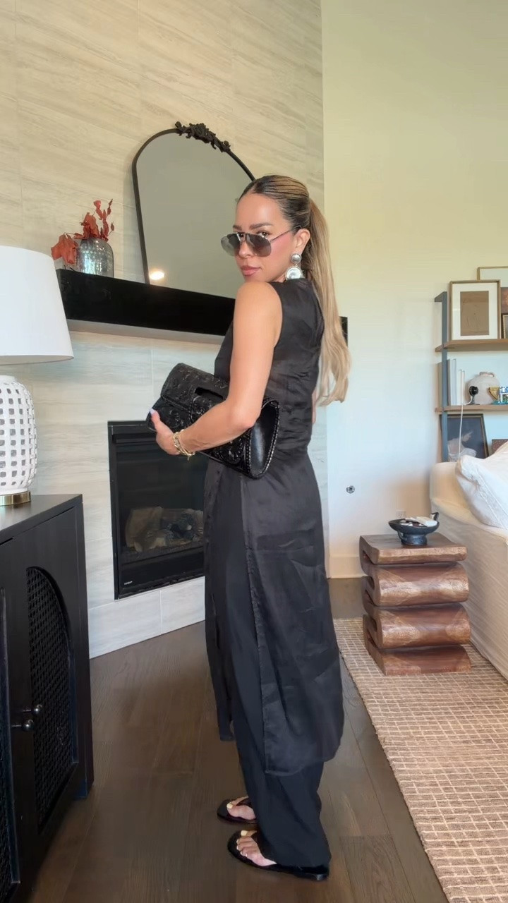 Proof you need a tunic

#LTKgrwm #LTKootd #LTKTravel