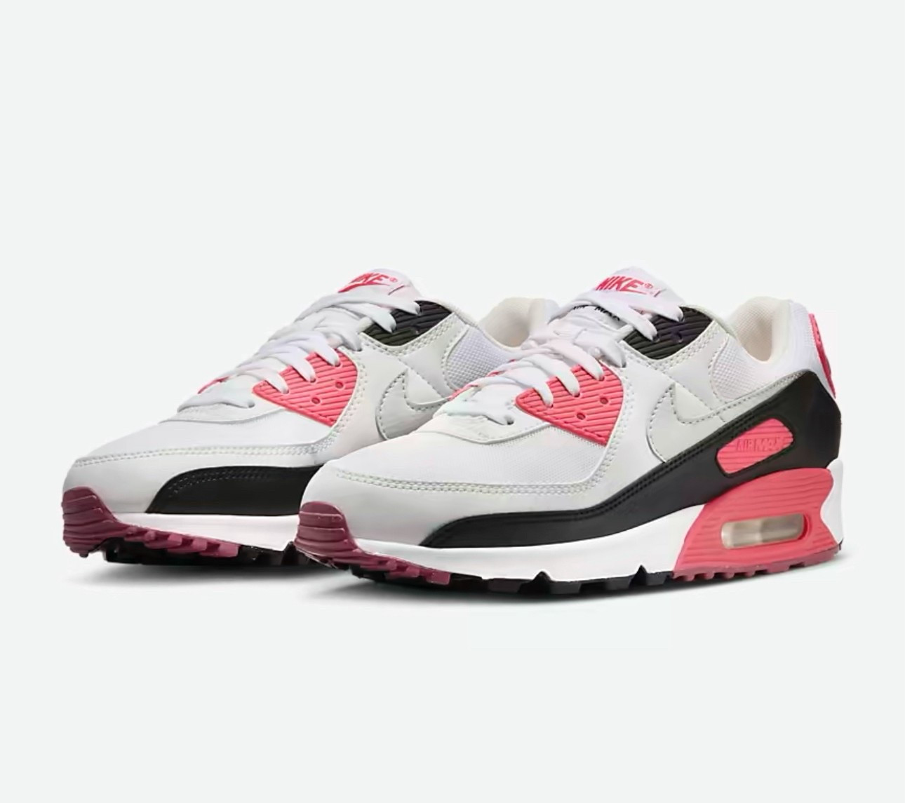 Nike. Air max 90. Sneakers. Gym shoes. Street style. Athleisure. Workout. Fitness. 

#LTKShoeCrush #LTKActive #LTKSaleAlert