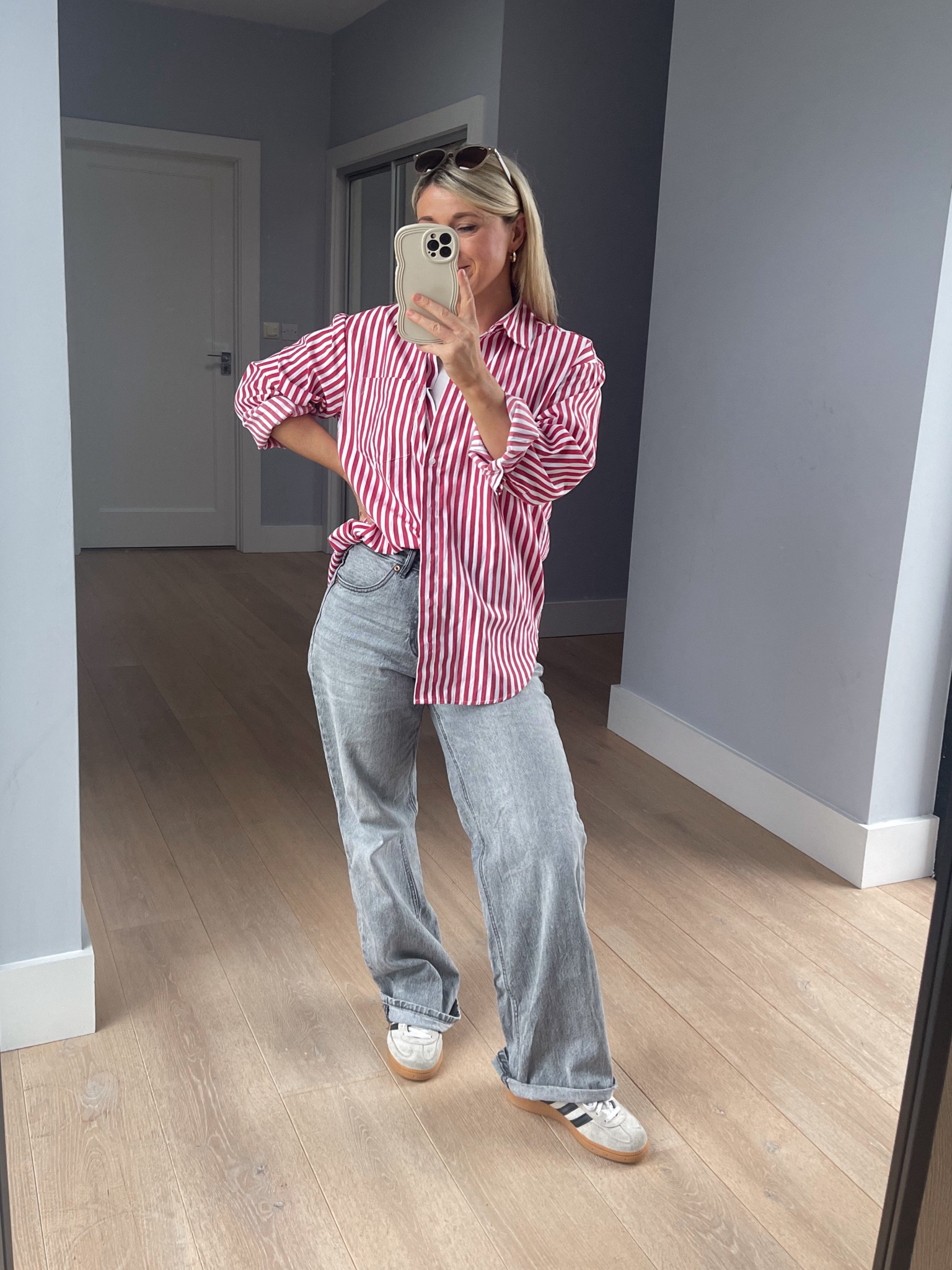 Today outfit ❤️  

Shirt; wearing a size 8 
Jeans - wearing a size 10/28


#LTKireland #LTKautumn #LTKeurope