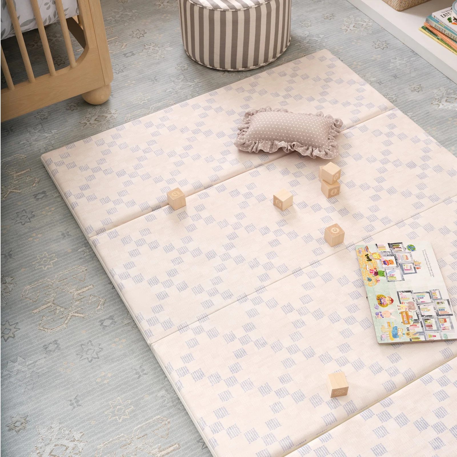 Foldable Foam Tumbling Mats for Kids in Sloan | House of Noa | House of Noa