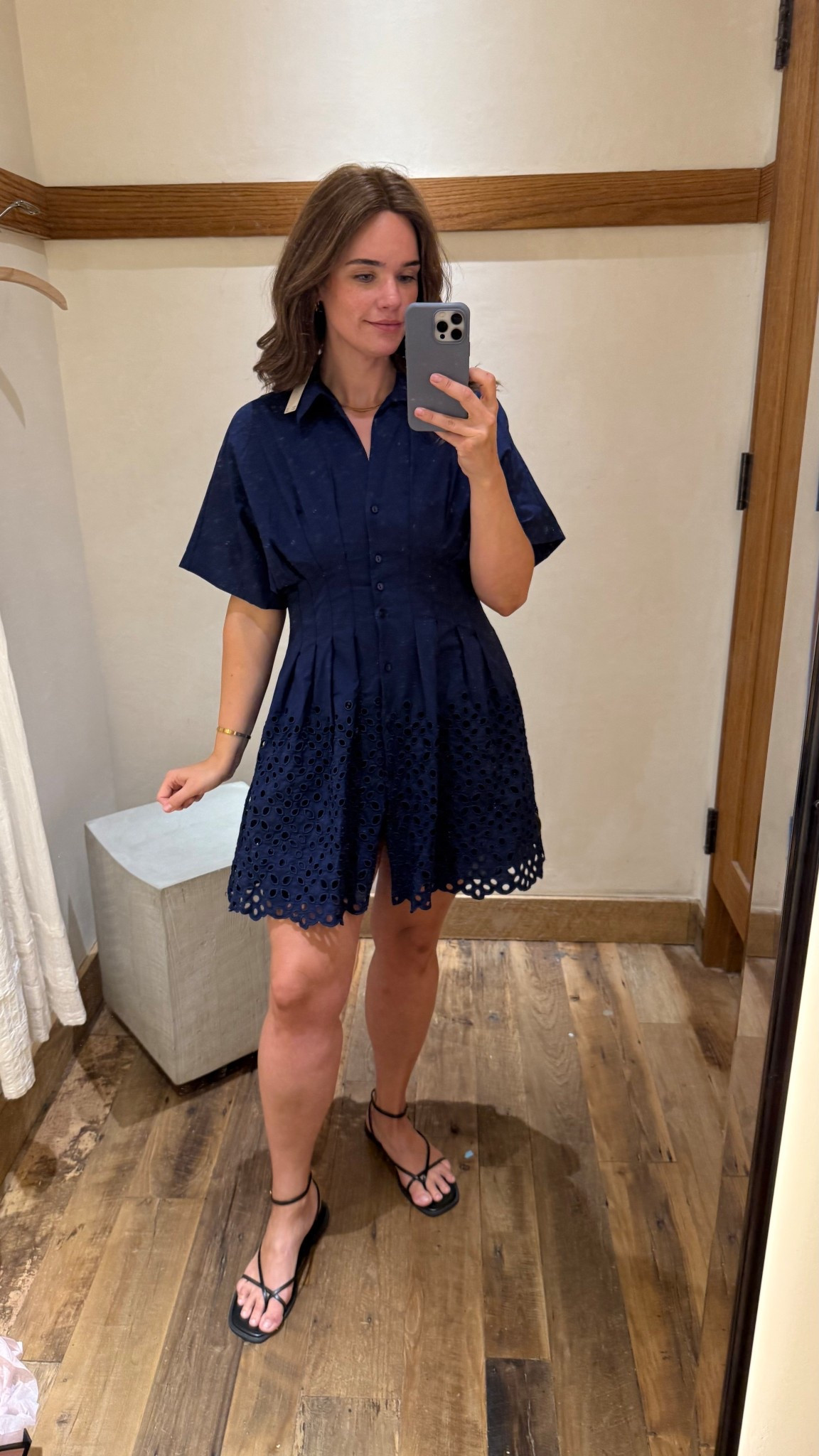 Love this dress, but make sure you go with your smaller size 