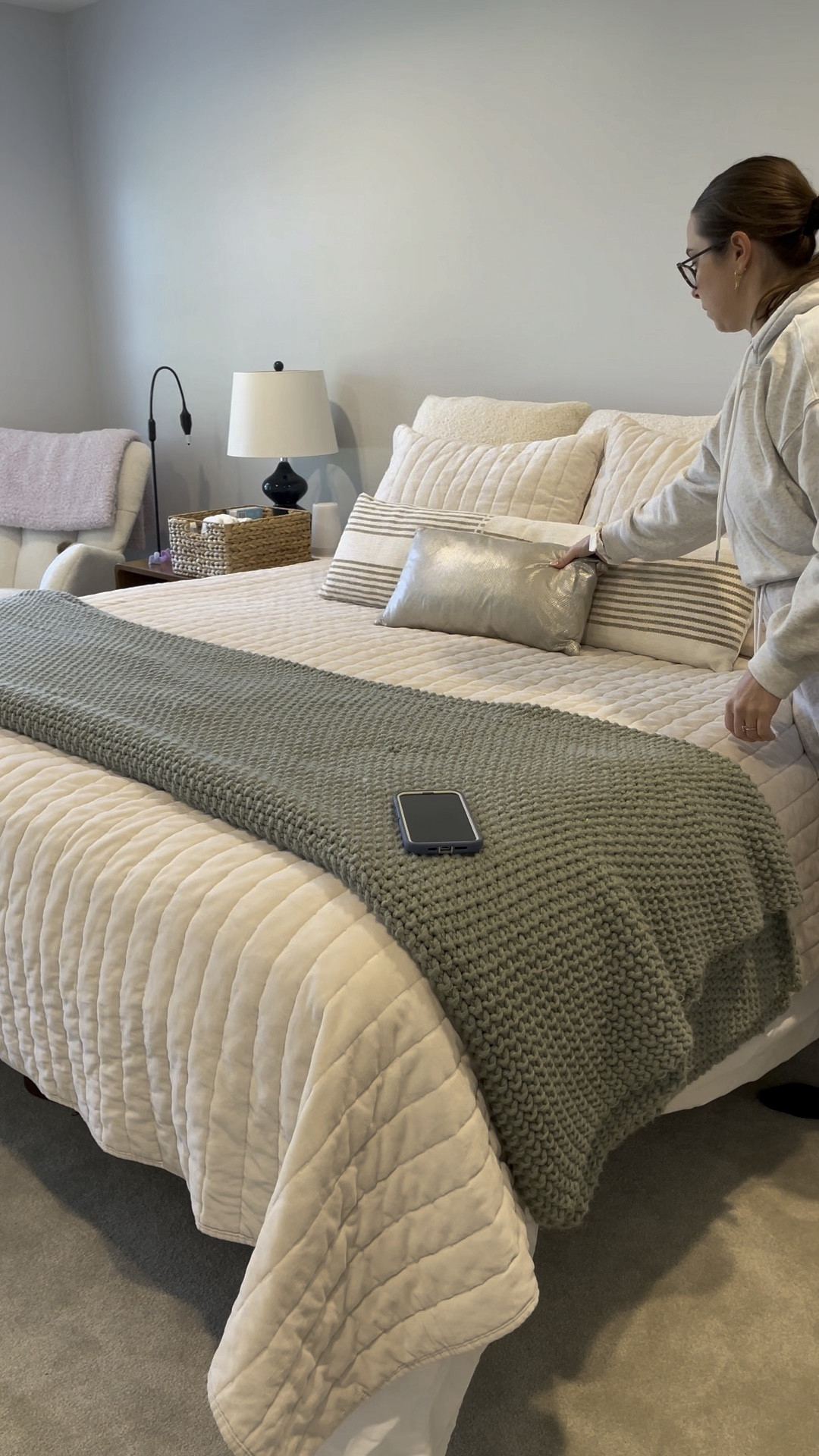 There is nothing like a fresh set of sheets after coming home from vacation 😌💚

#LTKhome #LTKVideo