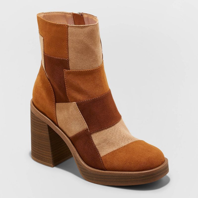 Women's Olly Platform Boots - Universal Thread™ | Target