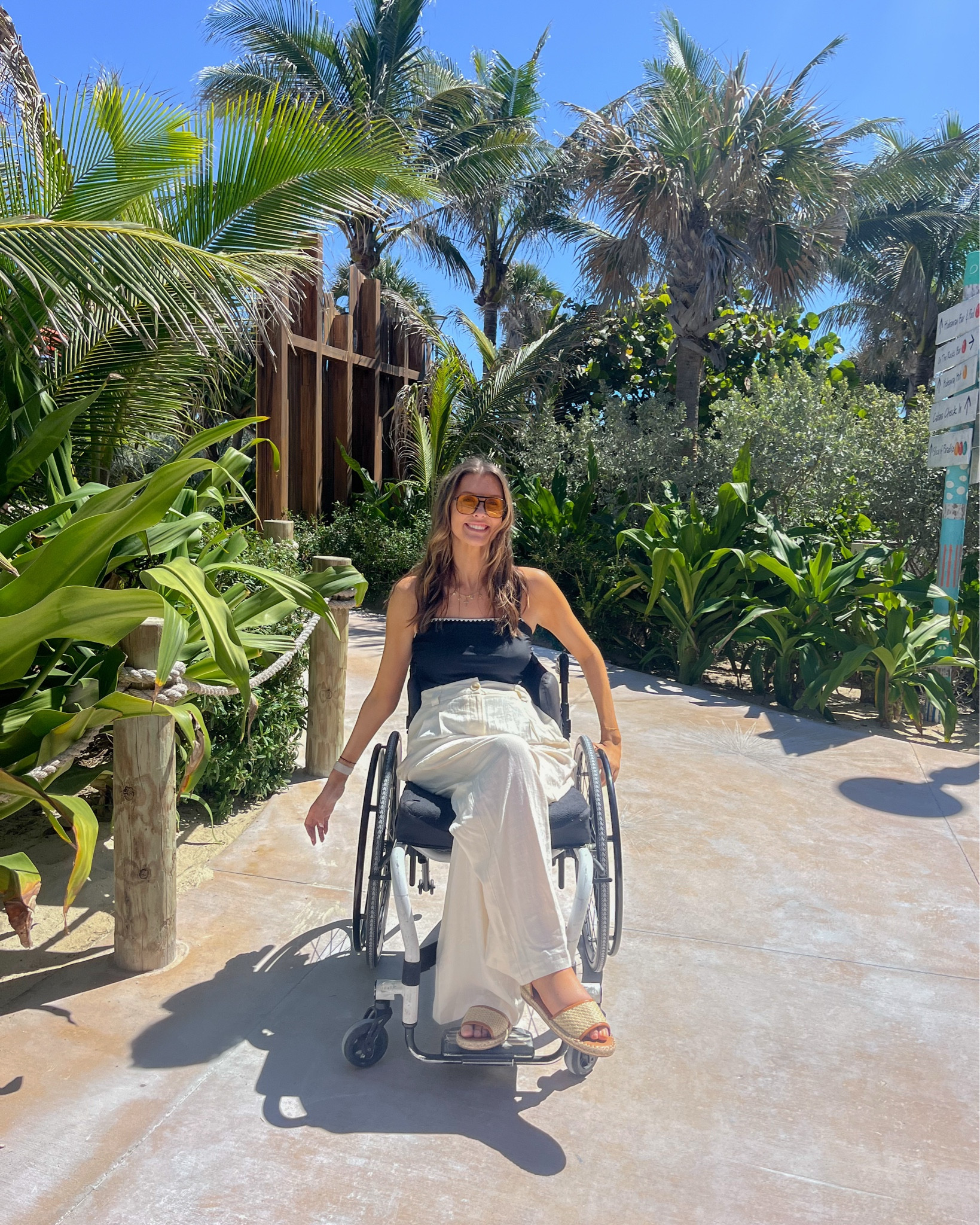 The perfect vacay outfit