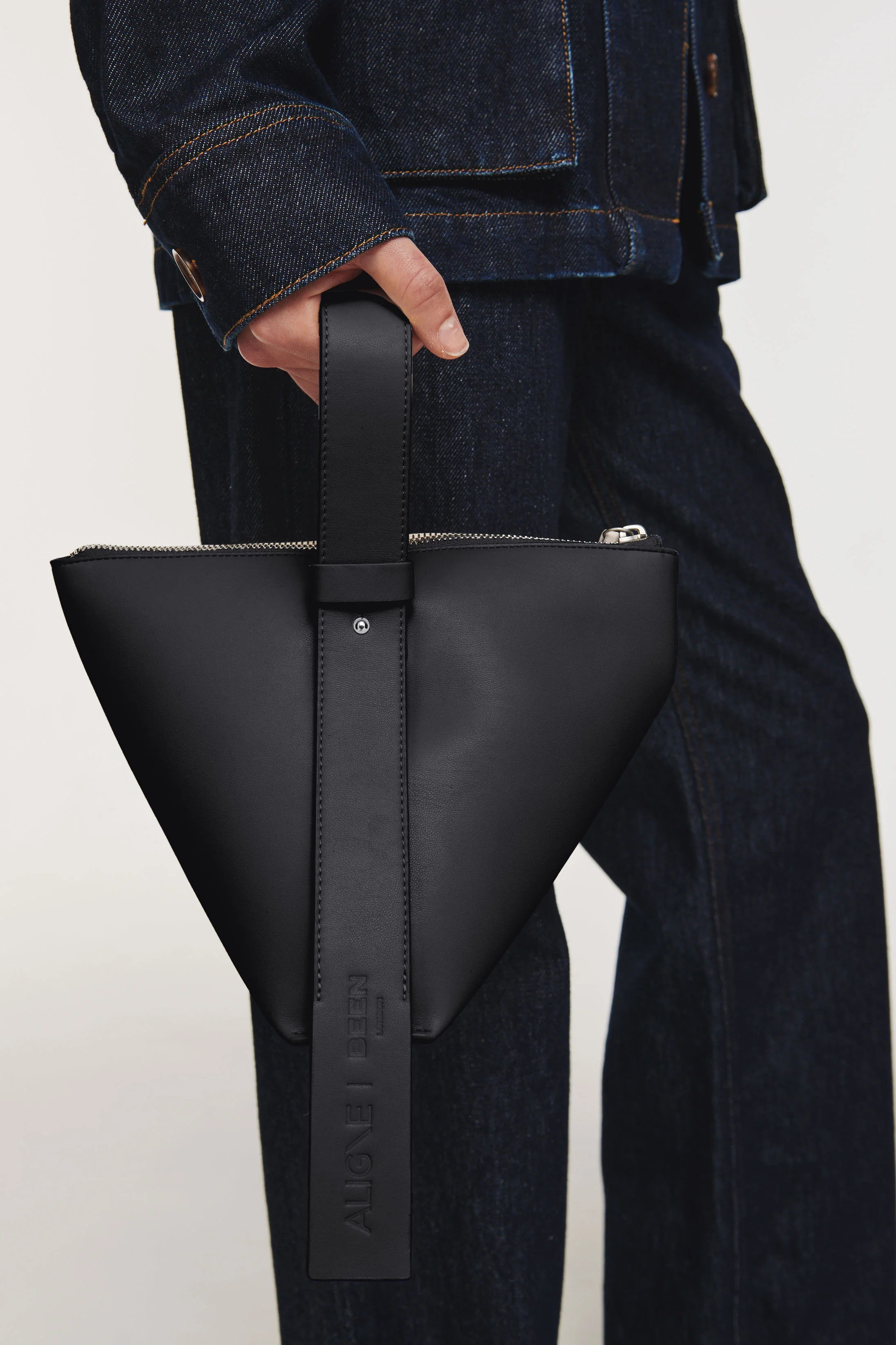 Falkirk | BEEN x ALIGNE Clutch Bag in Off White | ALIGNE | Aligne UK