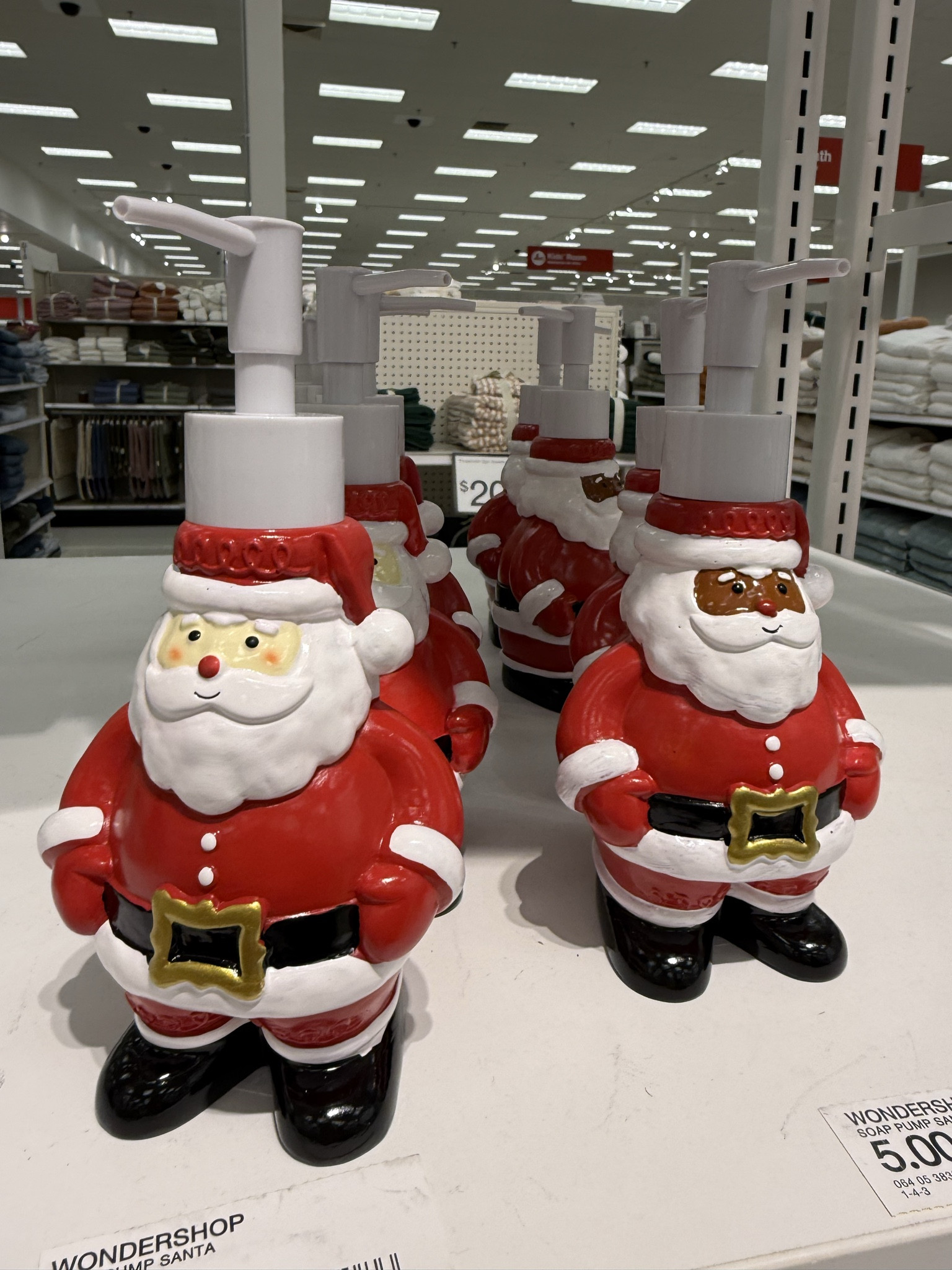 $5 Santa soap dispenser at Target! 

#LTKSeasonal #LTKHome #LTKHoliday