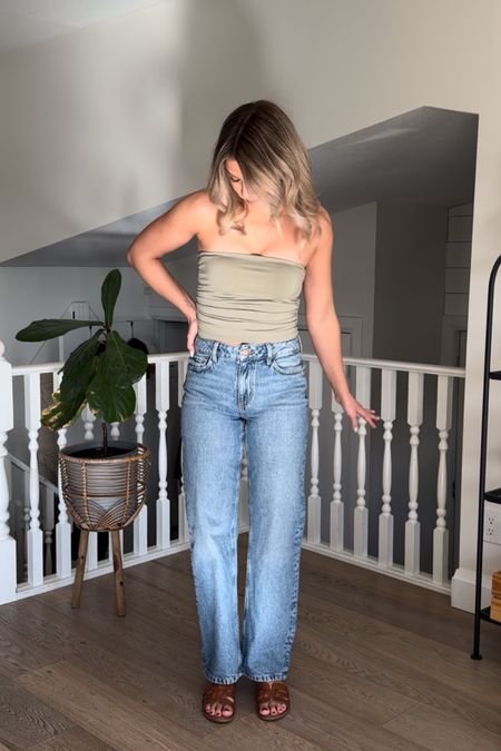 Items fit tts, jeans are a bit short on me (I’m 5’7”) but love the fit. Feel like if you’re >5’5” these are a great find!!! 

#LTKstyletip #LTKfindsunder100