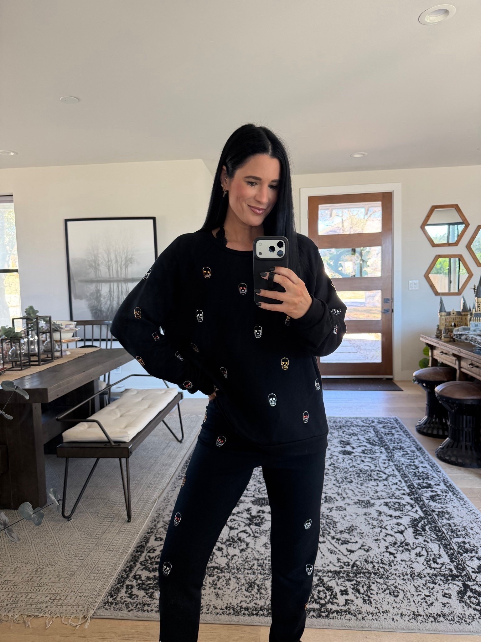 My Lauren moshi set is 25% off! Use code ASHLEYH20 for 20% off everything else.

Wearing smalls in both pieces 



#LTKSaleAlert