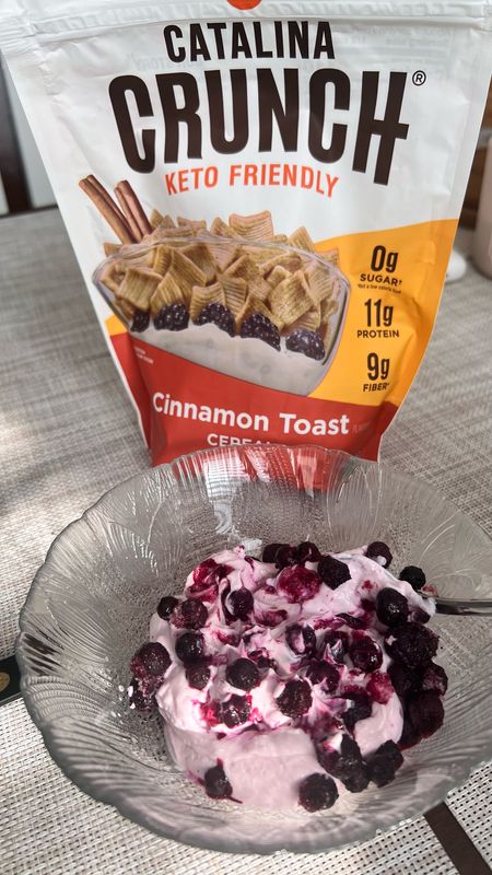 My go to breakfast 
Greek yogurt (protein) with blueberries (fiber) topped with Catalina crunch 

#LTKxTarget