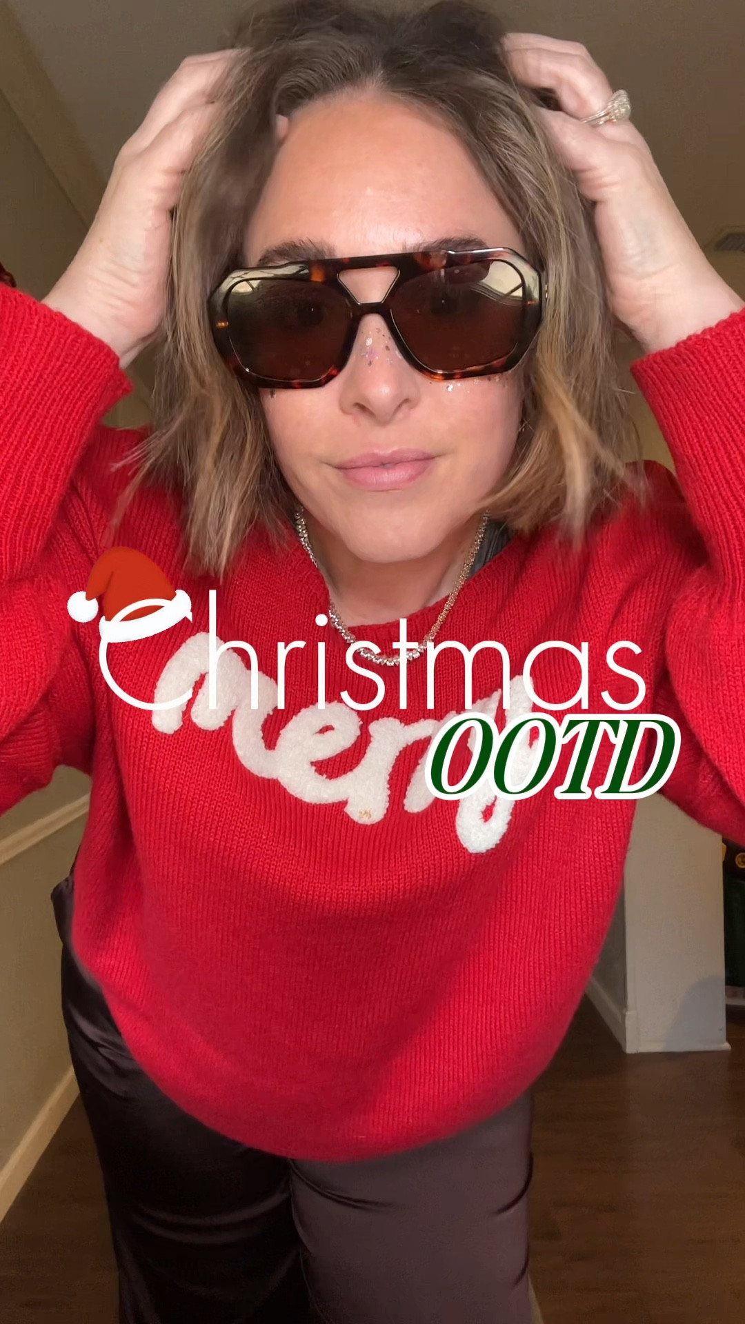 I never pair brown and red together, but I actually am really liking the vibe! 

#LTKSeasonal #LTKootd #LTKHoliday