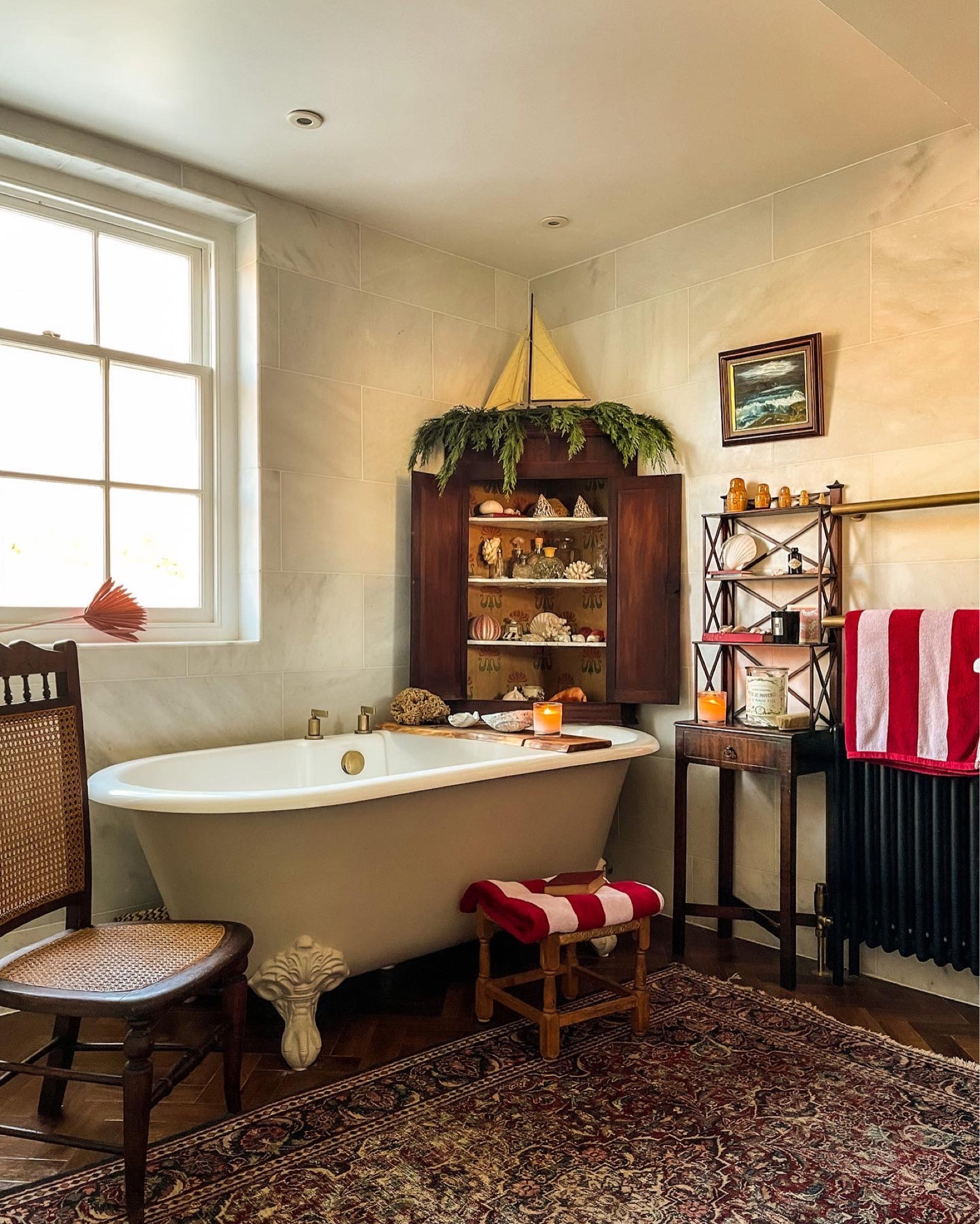 Red & White stripe Cabana towels adding a bit of fun to the bathroom 


#LTKSeasonal