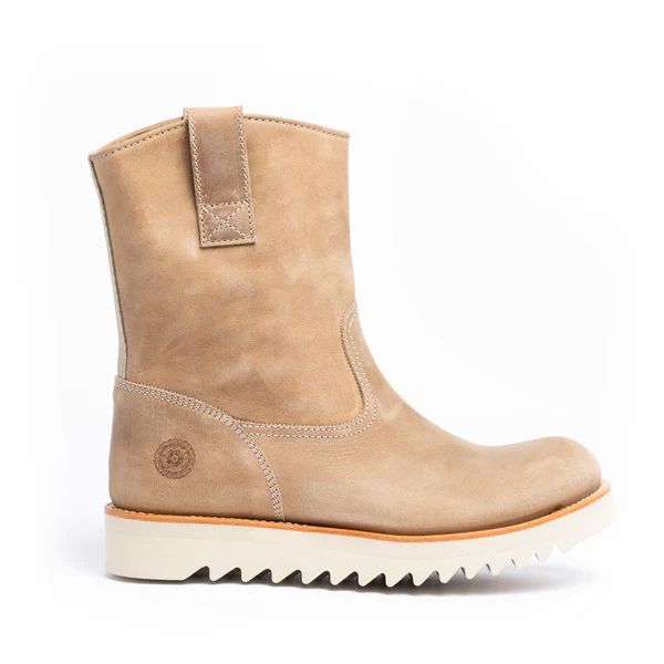 Women's Current Issue Wellington Sand | Ranch Road Boots