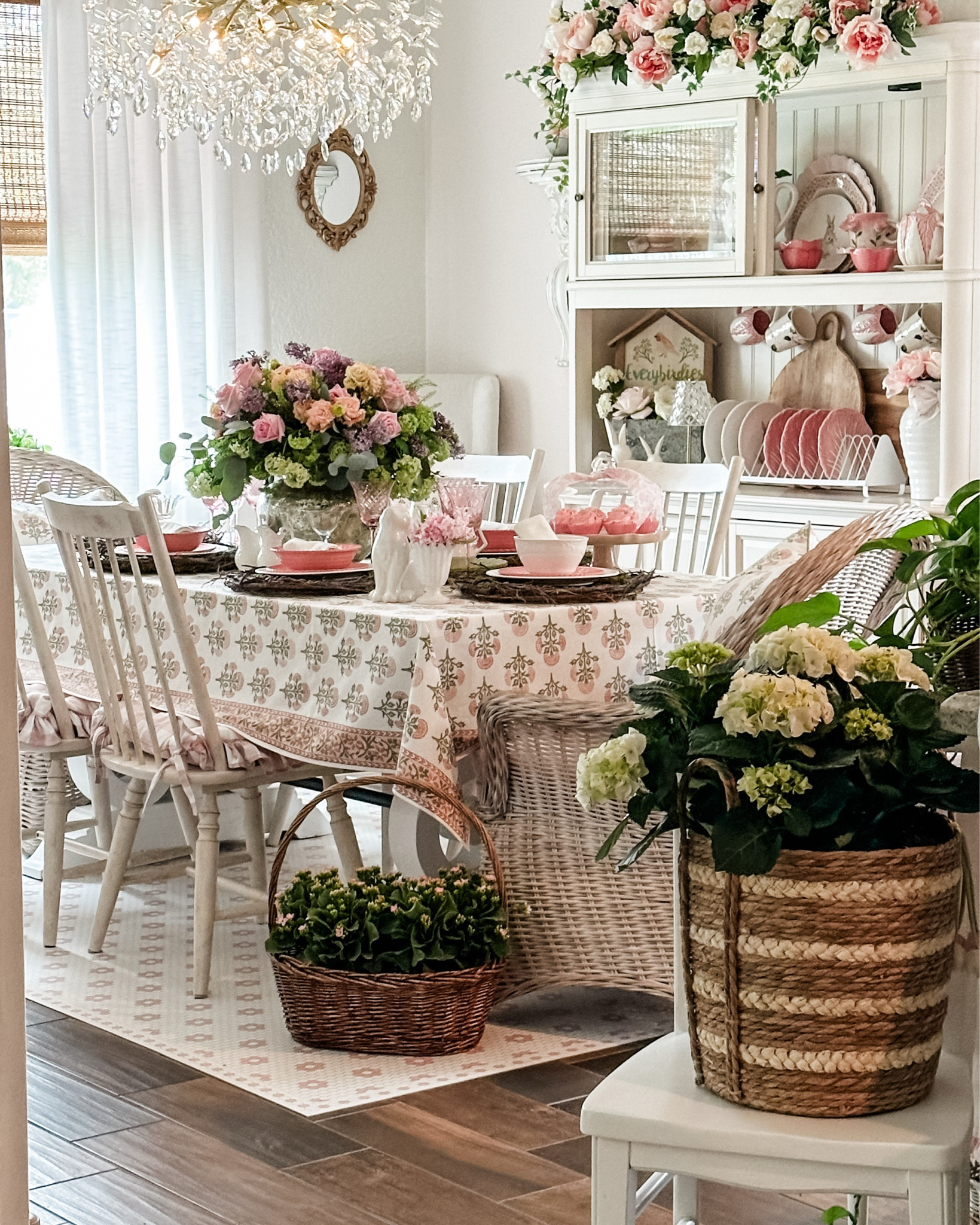 Block print tablecloth and matching pillow covers on sale now! 15% off on Amazon. The quality is amazing! Absolutely beautiful 🌸


#LTKSaleAlert #LTKSeasonal #LTKHome