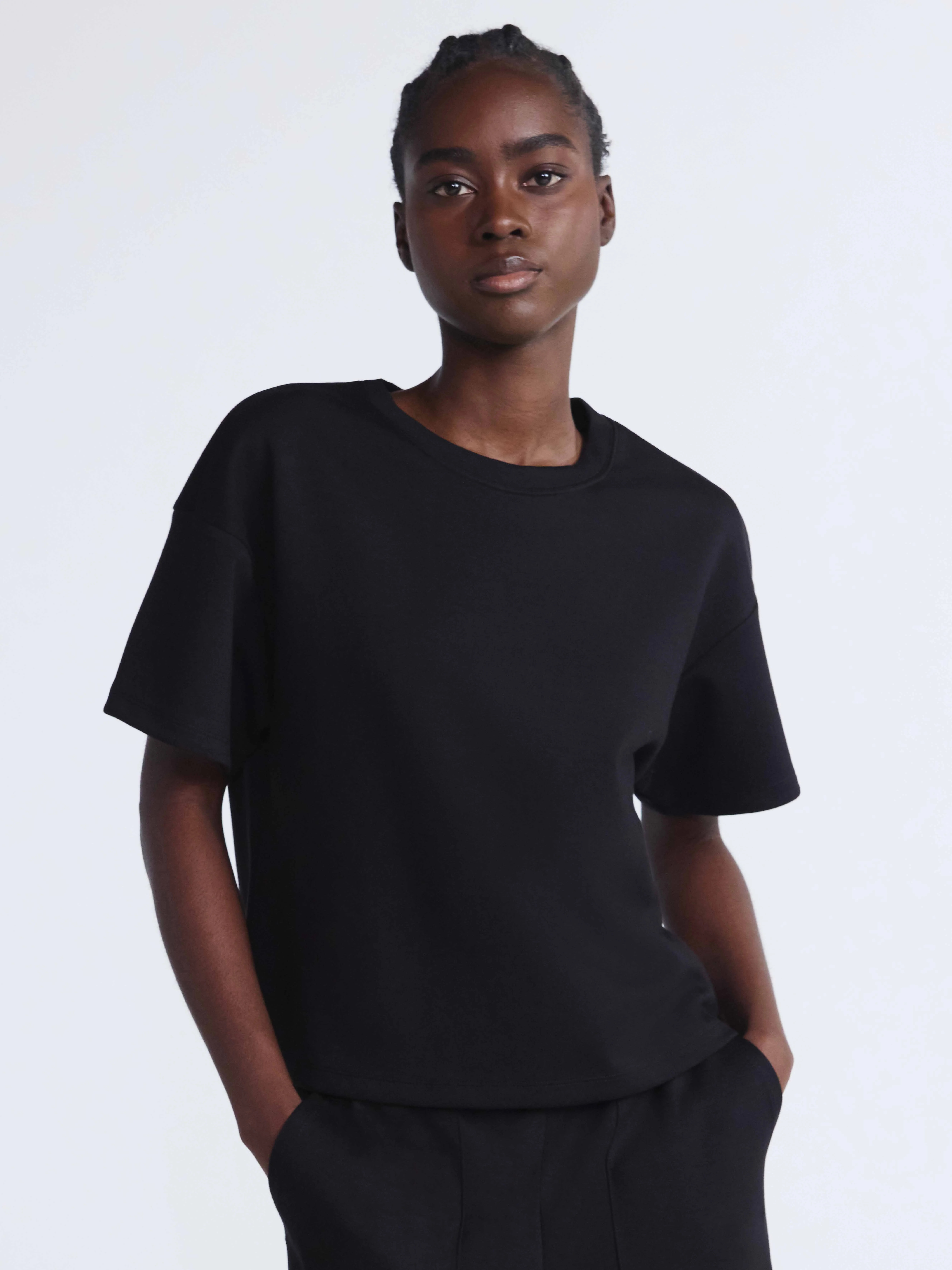 Scoop Women's and Women's Plus New Scubaknit Tee with Short Sleeves, Sizes XS-4X | Walmart (US)