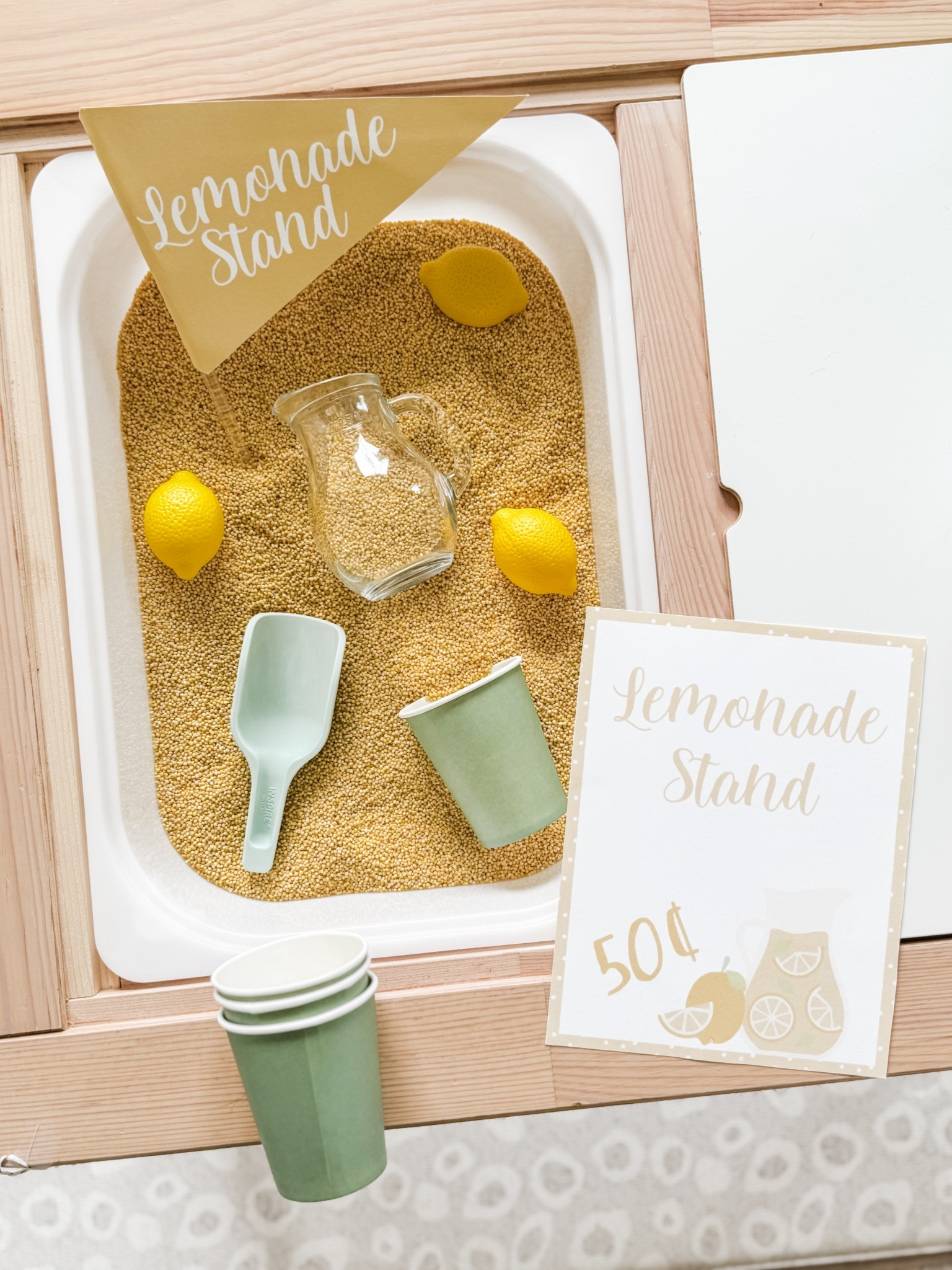A little Lemonade Stand pretend / sensory play for our #LTKPreschooler 🍋🍋🍋

#LTKKids
