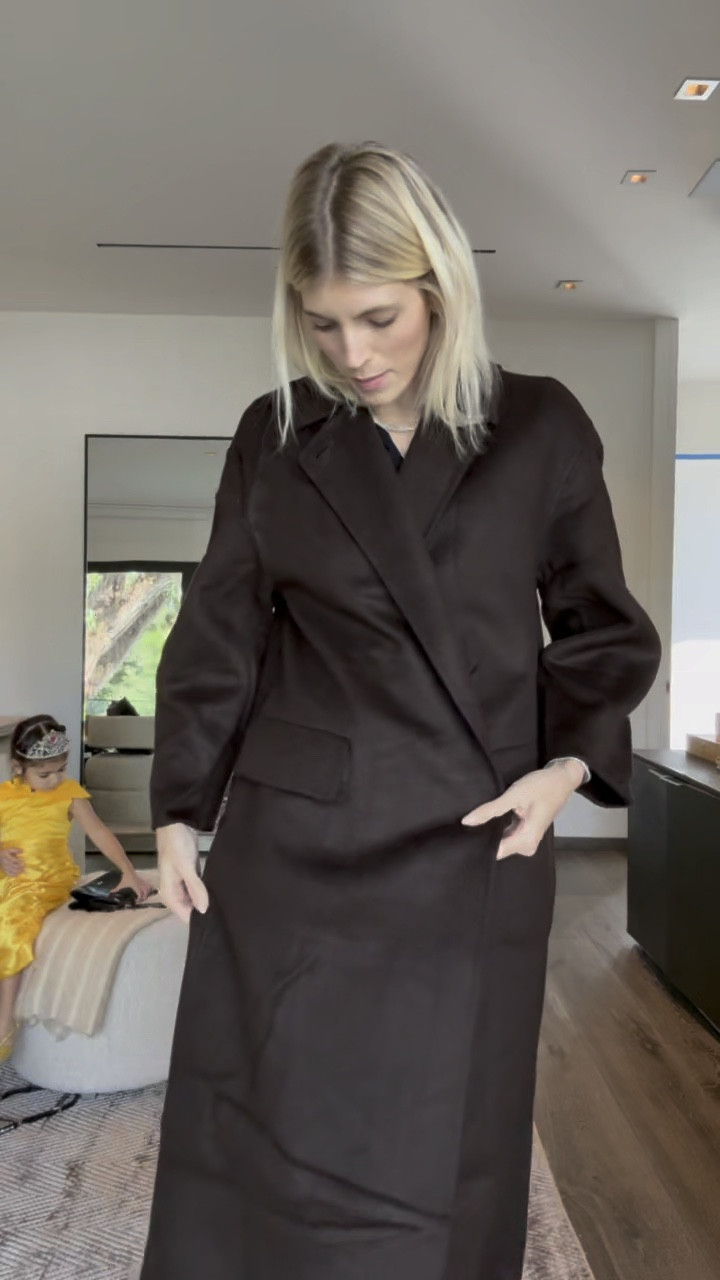 This coat is great because there is a button if you want to wear it without the cape/scarf or with it!

#LTKStyleTip #LTKSeasonal #LTKWatchNow