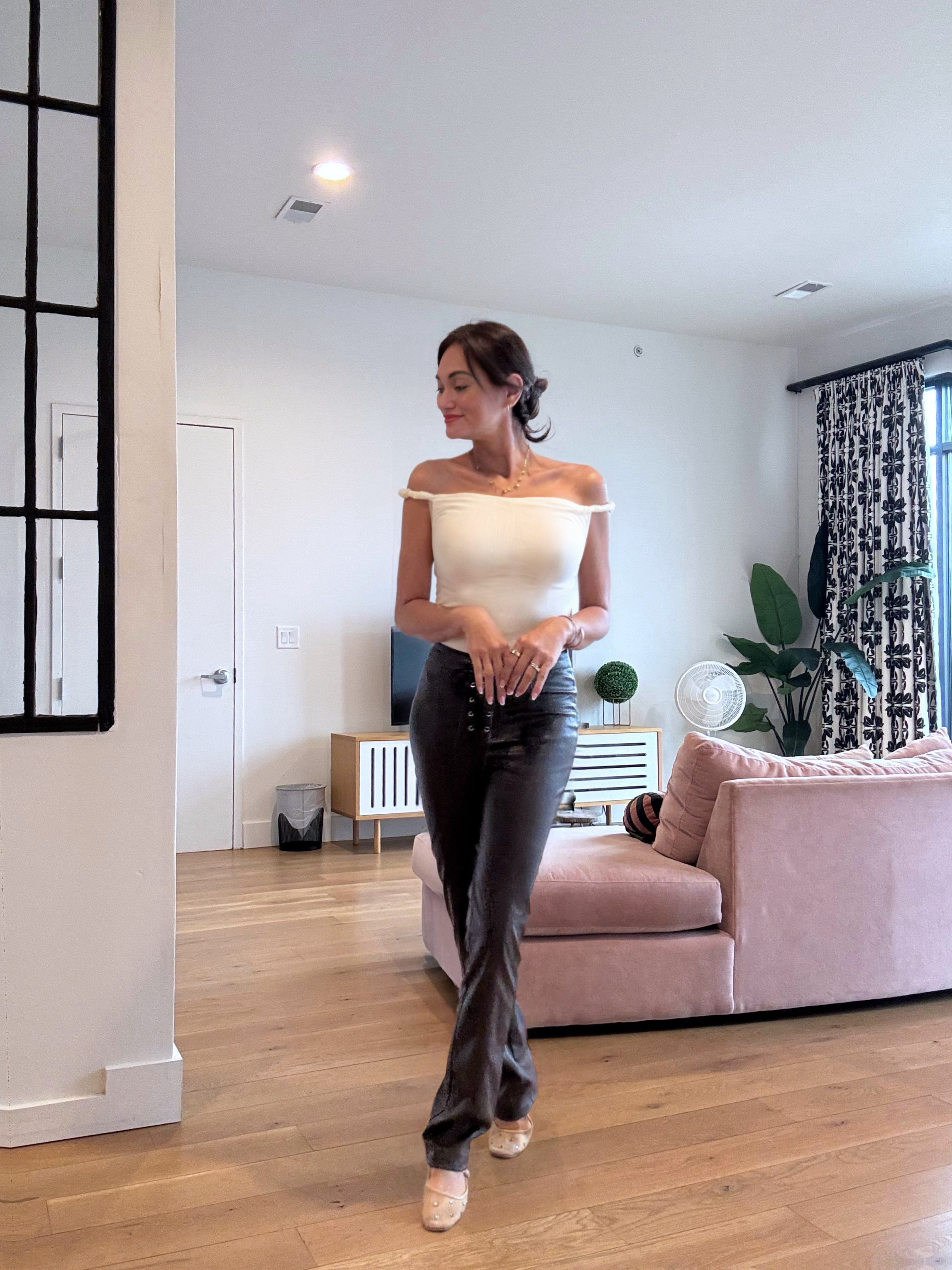 Had a Ross x leather pants situation going on in a bathroom in a honky tonk on Broadway in Nashville, but it was WORTH IT. 

Have always loved leather pants. Always will.  

 #LTKOver40 #LTKMidsize #LTKFindsUnder50