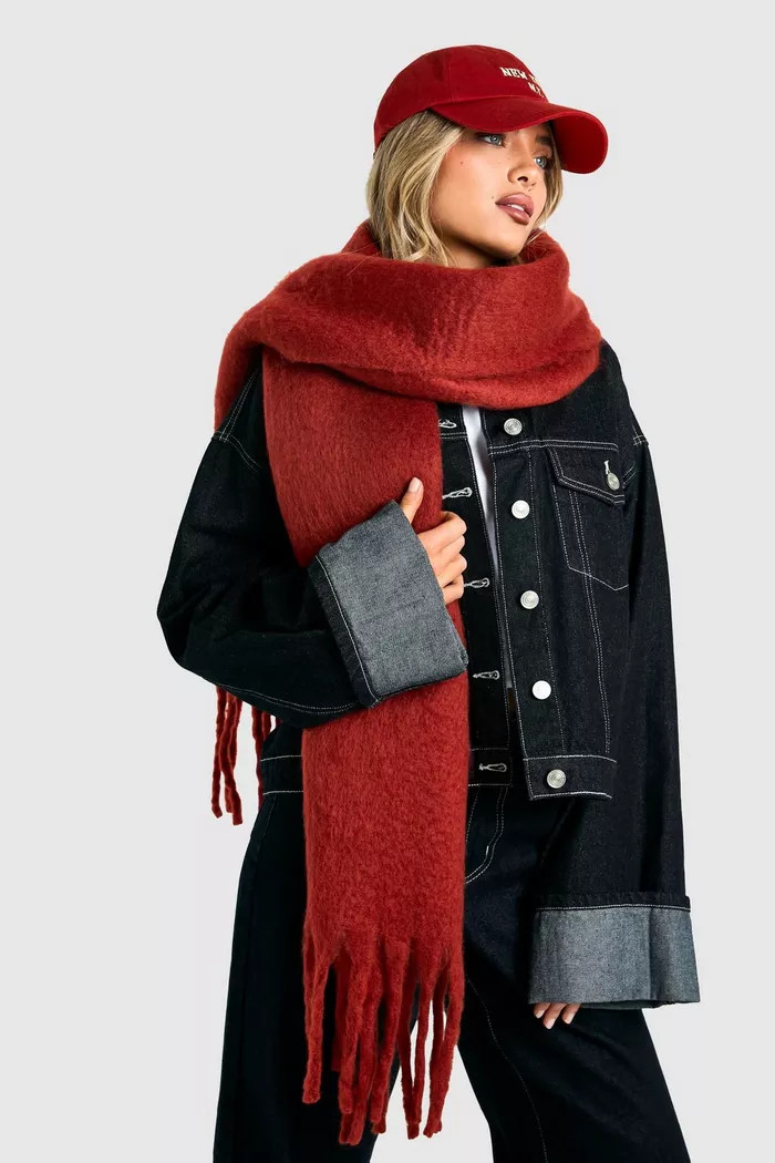 Chunky Oversized Fringe Scarf | Boohoo.com (UK & IE)