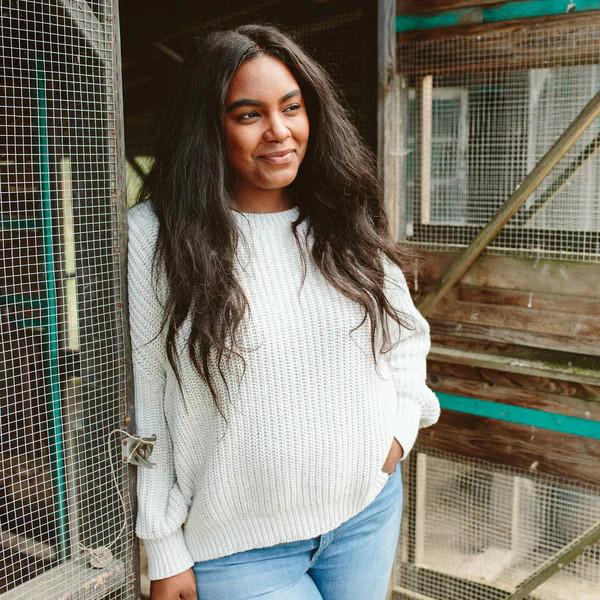 WOMENS CHUNKY KNIT SWEATER | SHELL | goumi