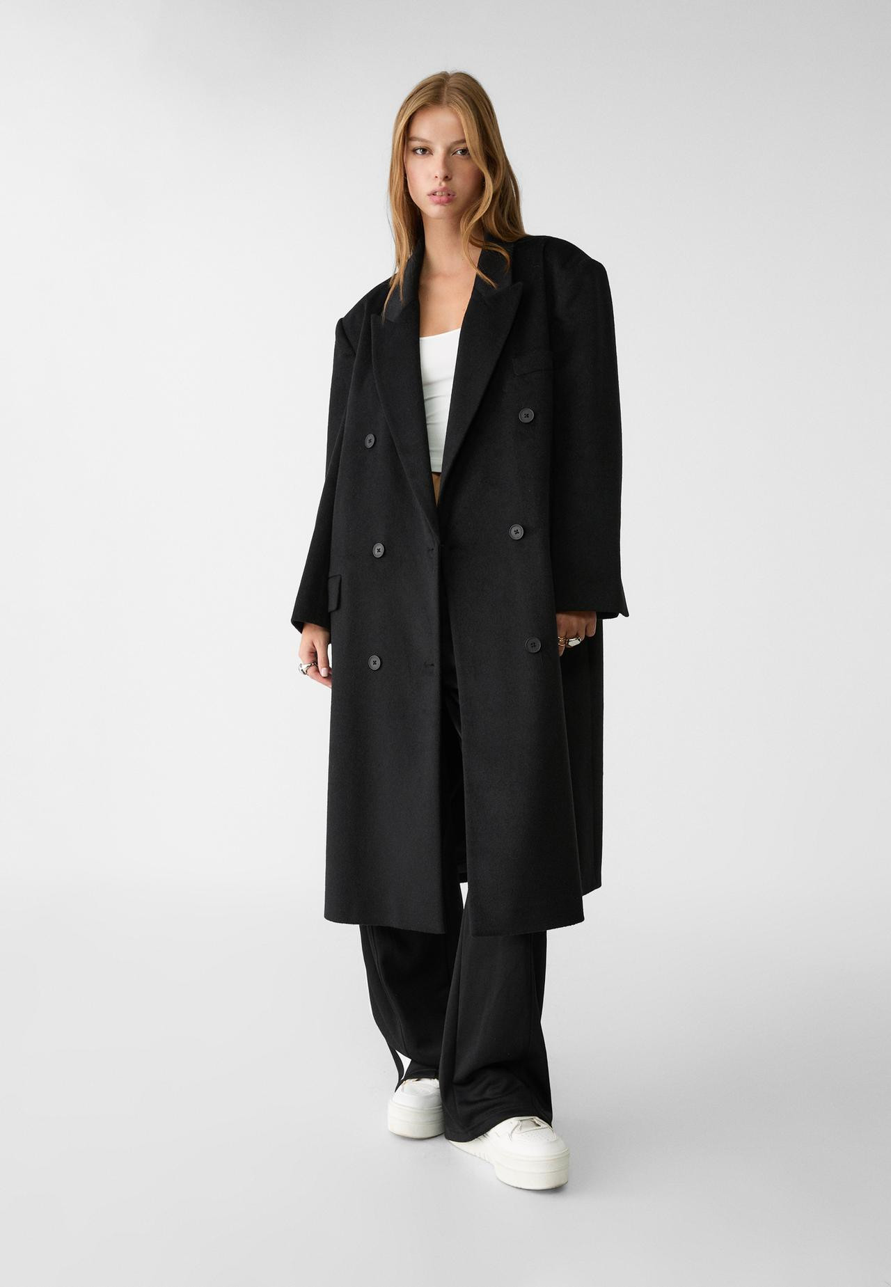 Long oversize coat with pockets | Stradivarius (UK)