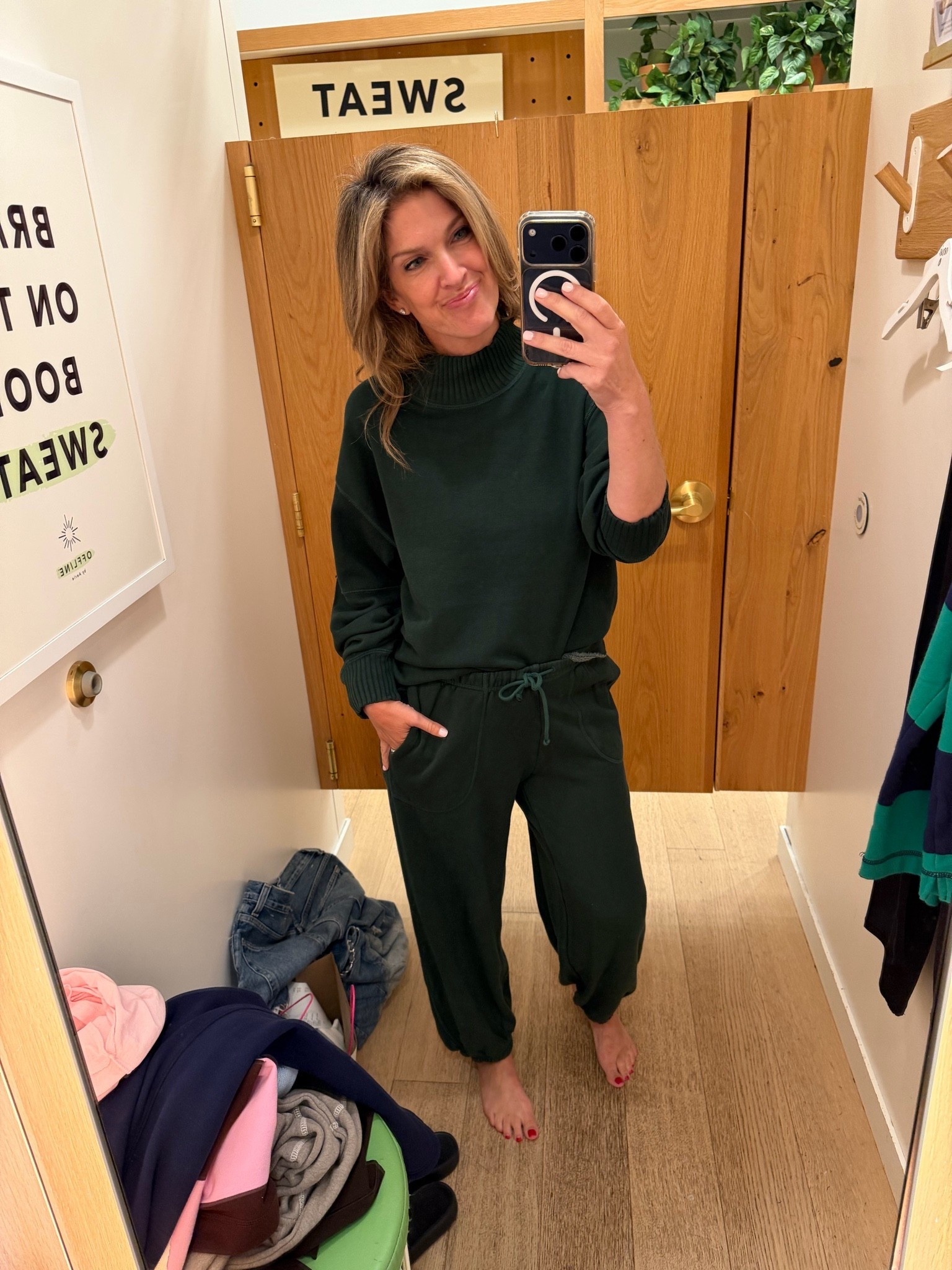 Loving this new set from Aerie - the color, the fit & the fabric - all SO good!

#LTKootd #LTKmomlife #LTKSeasonal