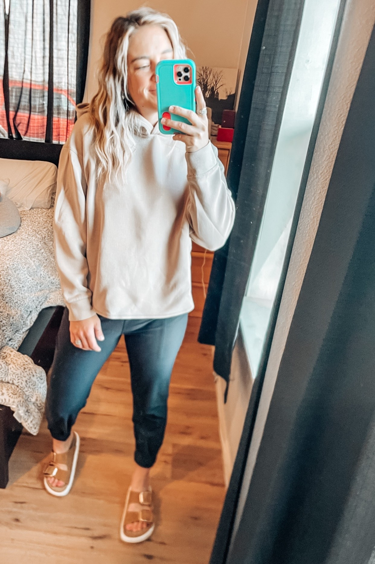 Everyday outfit 
Jogger pants 
Casual outfit 
Errands outfit

#LTKootd #LTKmomlife