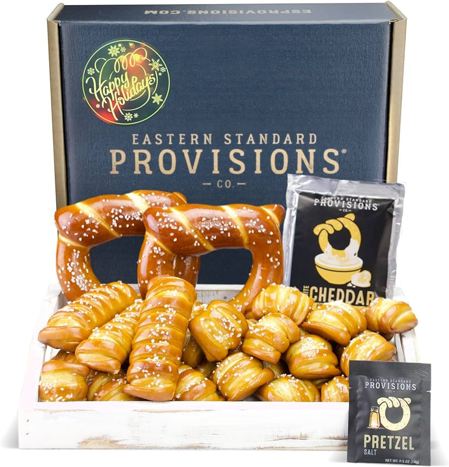 Eastern Standard Provisions “Holly Jolly” Holiday Gift Box, Freshly Baked Meticulously Crafte... | Amazon (US)