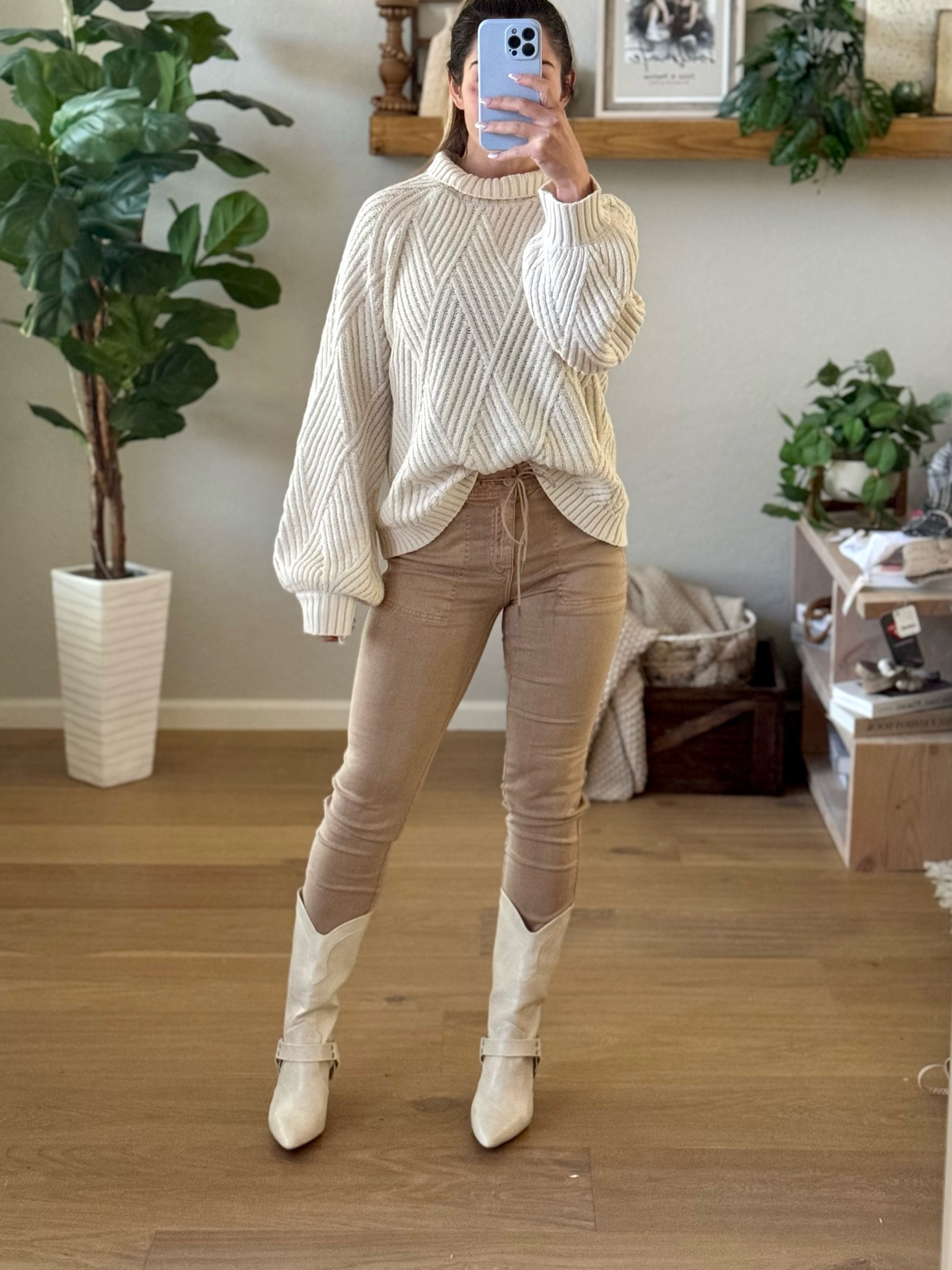 THIS. THIS IS THE ONE 😭😭😭😭 
Sweater is very oversized!!! Wearing a size S here. Pants are a size 4 🤍

#fallfashion #cuteoutfitsforfall #chicstyle #style 

#LTKFallSale #LTKStyleTip #LTKSeasonal