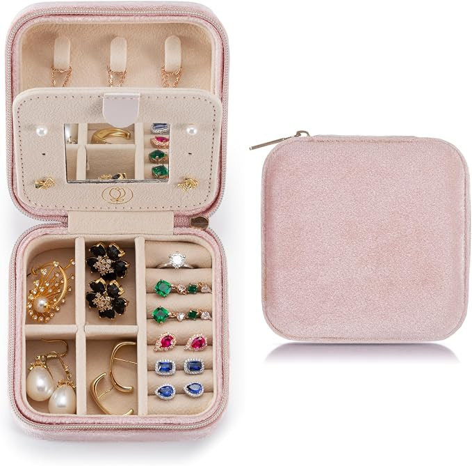 TRODANCE Plush Velvet Travel Jewelry Case Organizer, Small Travel Jewelry Box,Portable Jewelry Bo... | Amazon (US)