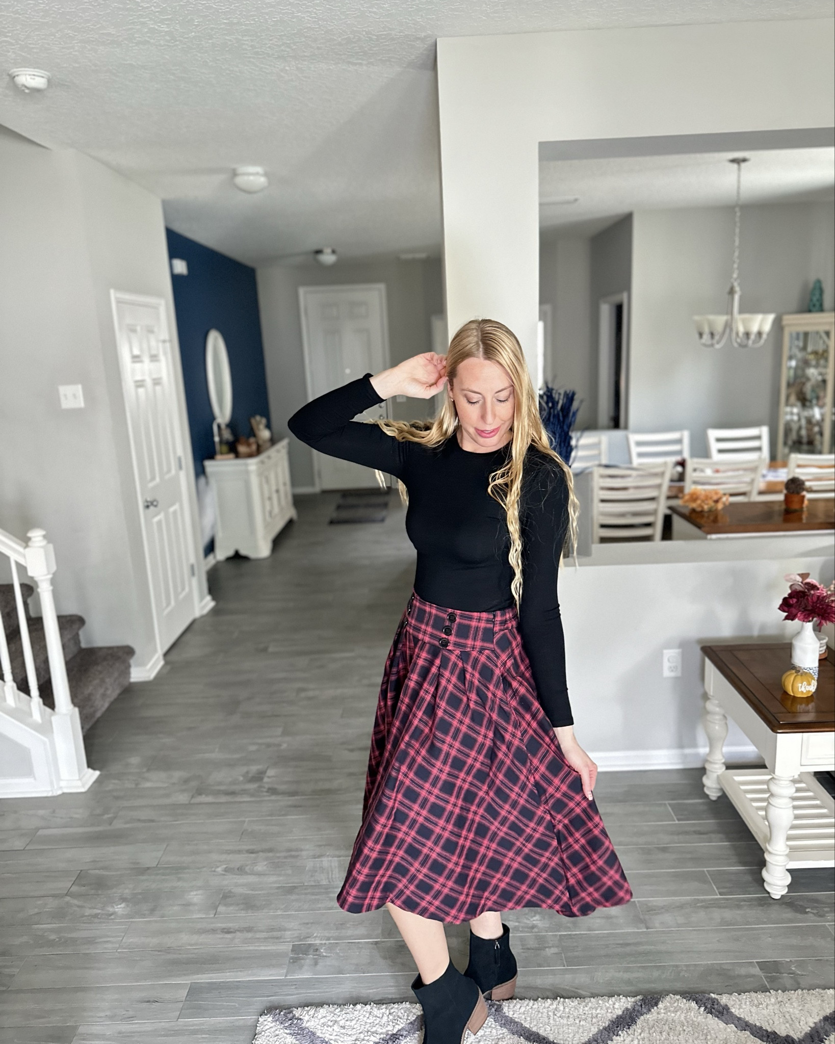 Beautiful plaid full skirt
🖤 elastic in the waist band, fits true to size
🖤 so cute for work and fun festivities 

#LTKStyleTip #LTKFindsUnder100 #LTKFindsUnder50