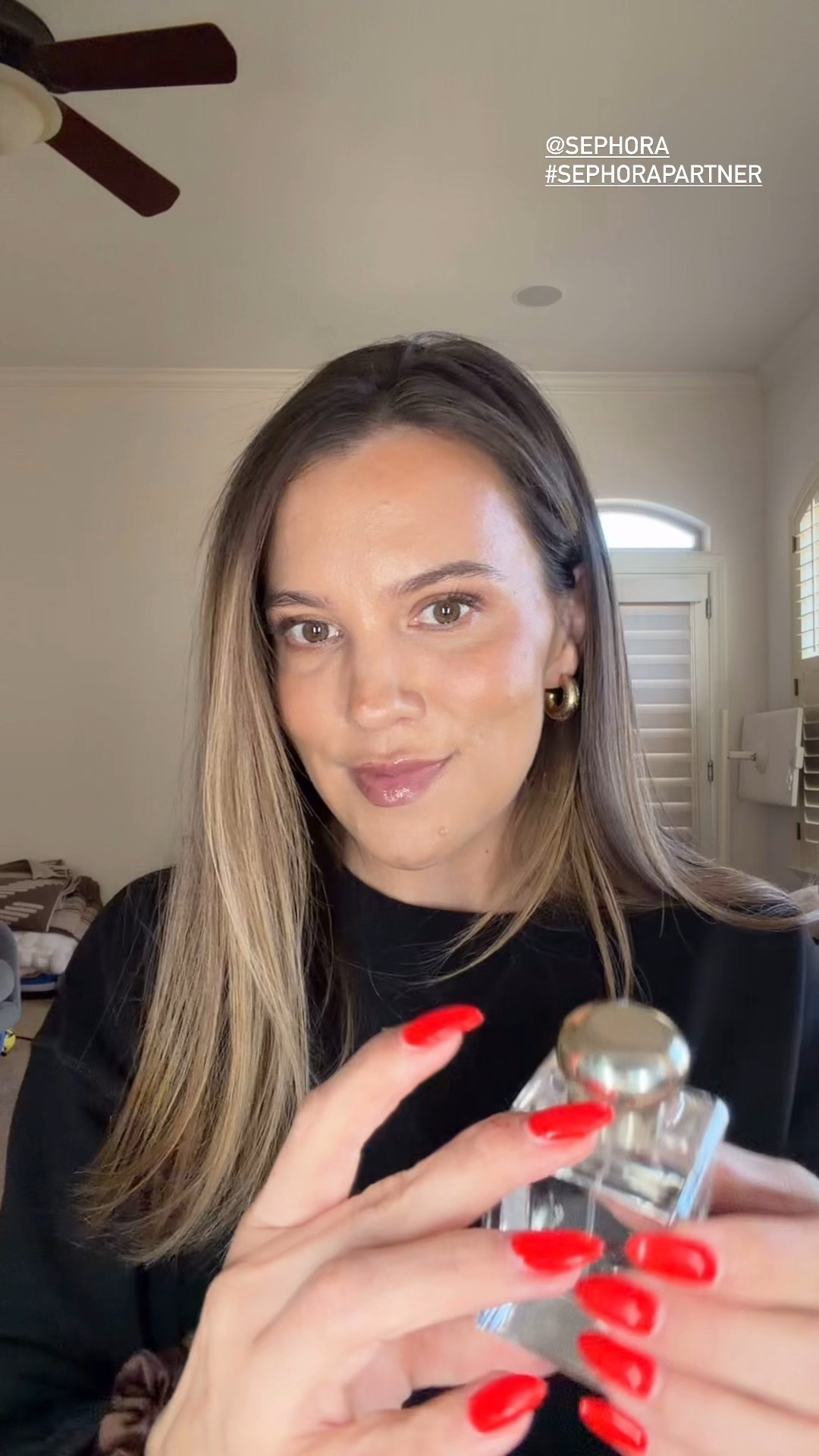 #sephorapartner A scent that works for every season and occasion — one I’ve been loving lately! Shop it during Sephora’s Gifts for All special savings event using SAVEGIFTS from 12/5-12/14, and stack with Free Same Day Delivery from 12/4-12/24 using QUICKGIFTS, which is a multi-use code. Make gifting easy by buying online, picking up in store or opting for same day delivery! And join the Beauty Insider Program for even more perks while you shop! @sephora