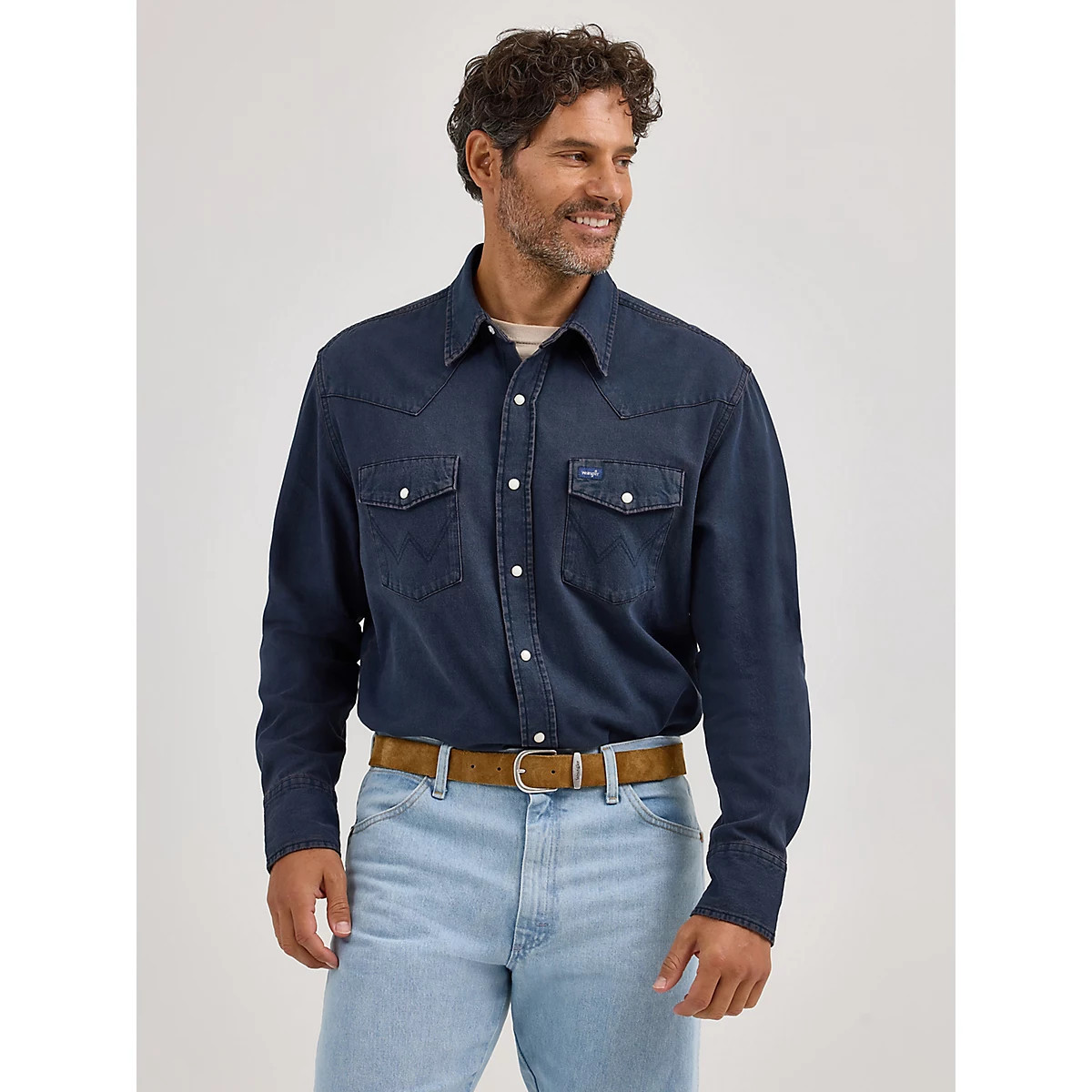 Vintage-Inspired Western Snap Workshirt in Midnight Solid | Wrangler