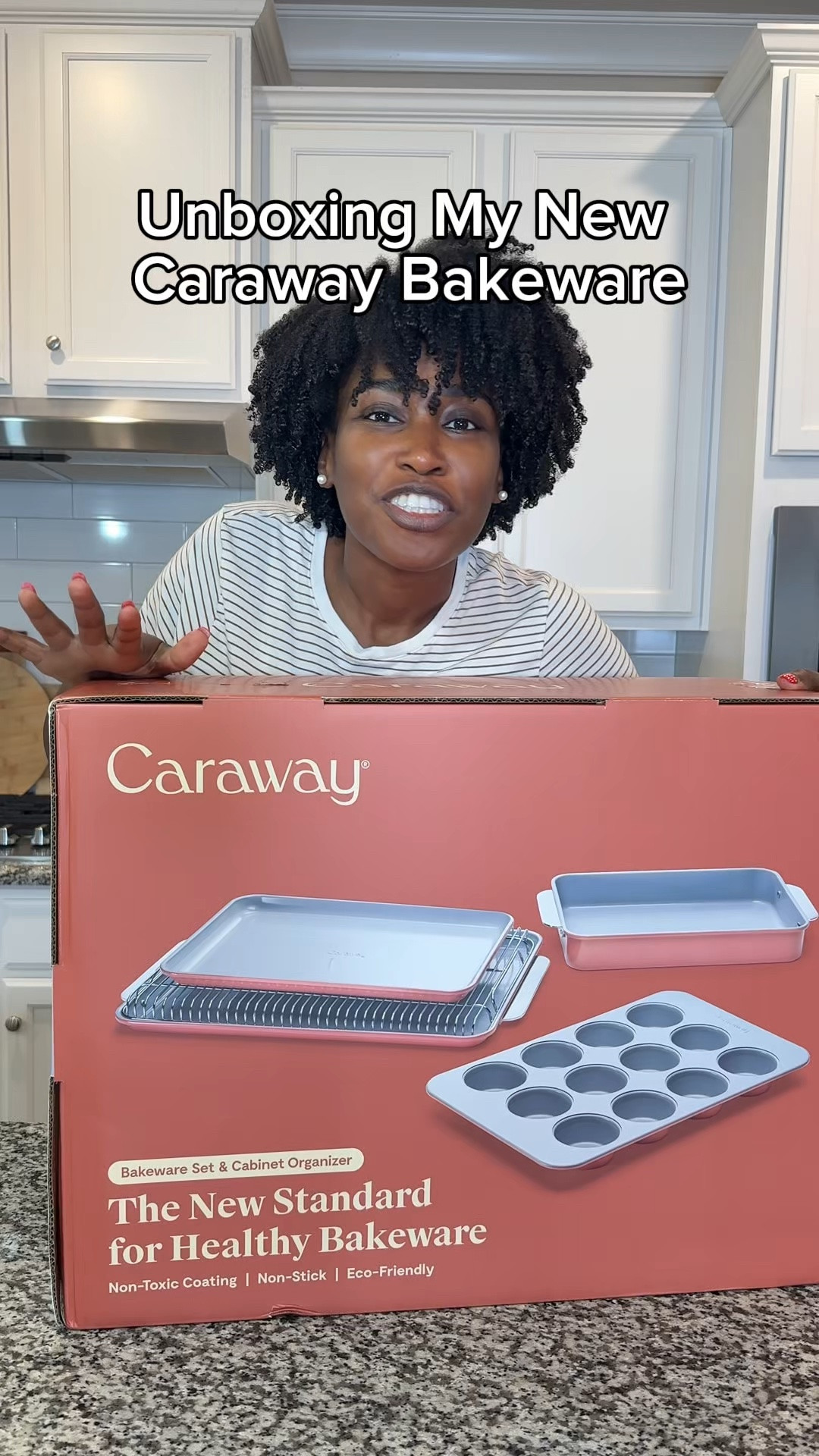 Unboxing my Caraway Bakeware! #bakeware #kitchenmusthaves

#LTKHome #LTKfoodie