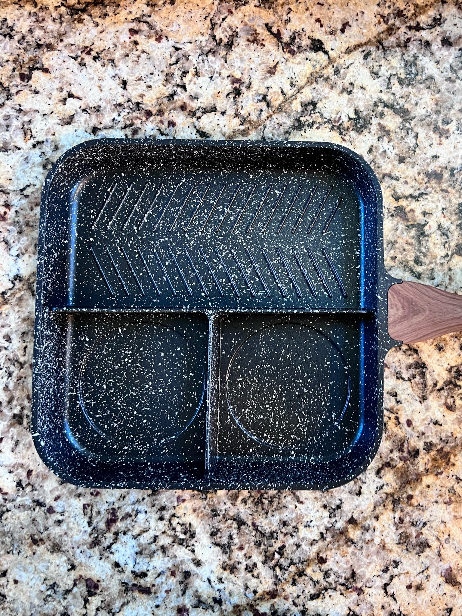 Check out my TikTok video using this pan @cooking_journals #dividedpan #cooking #breakfast #ltkcooking

#LTKhome #LTKfamily