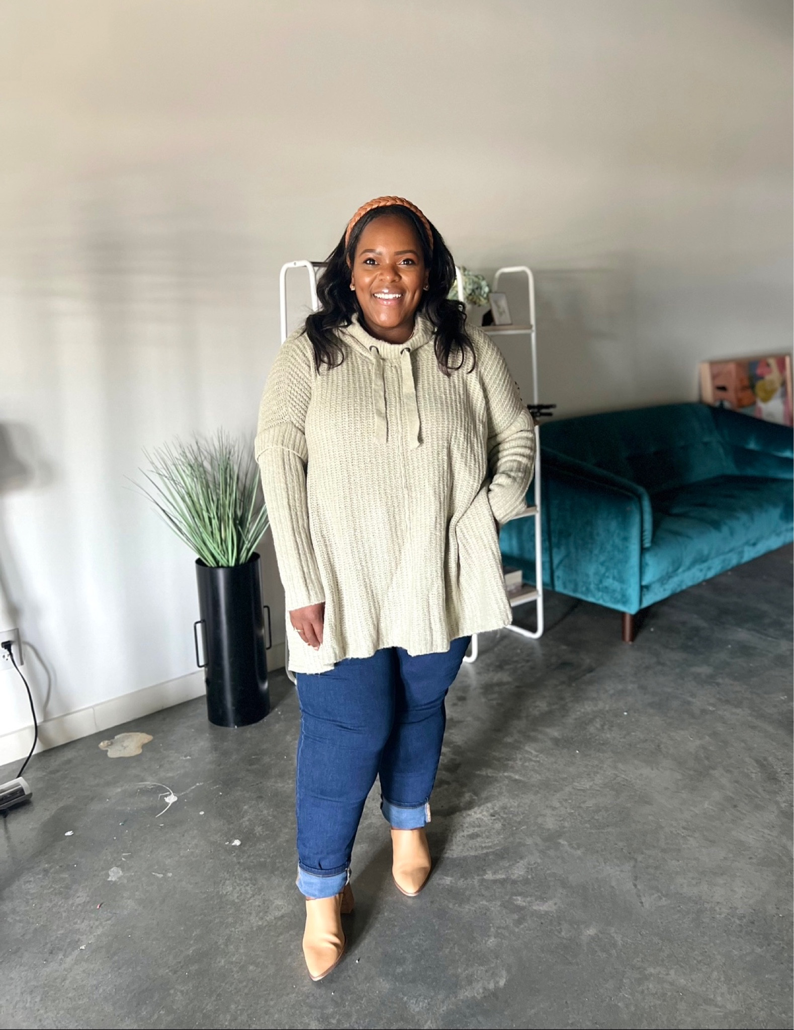 This sage pullover tunic from NY&CO is perfect for Fall. I’m wearing the size M. 

#LTKfindsunder50 #LTKstyletip #LTKmidsize