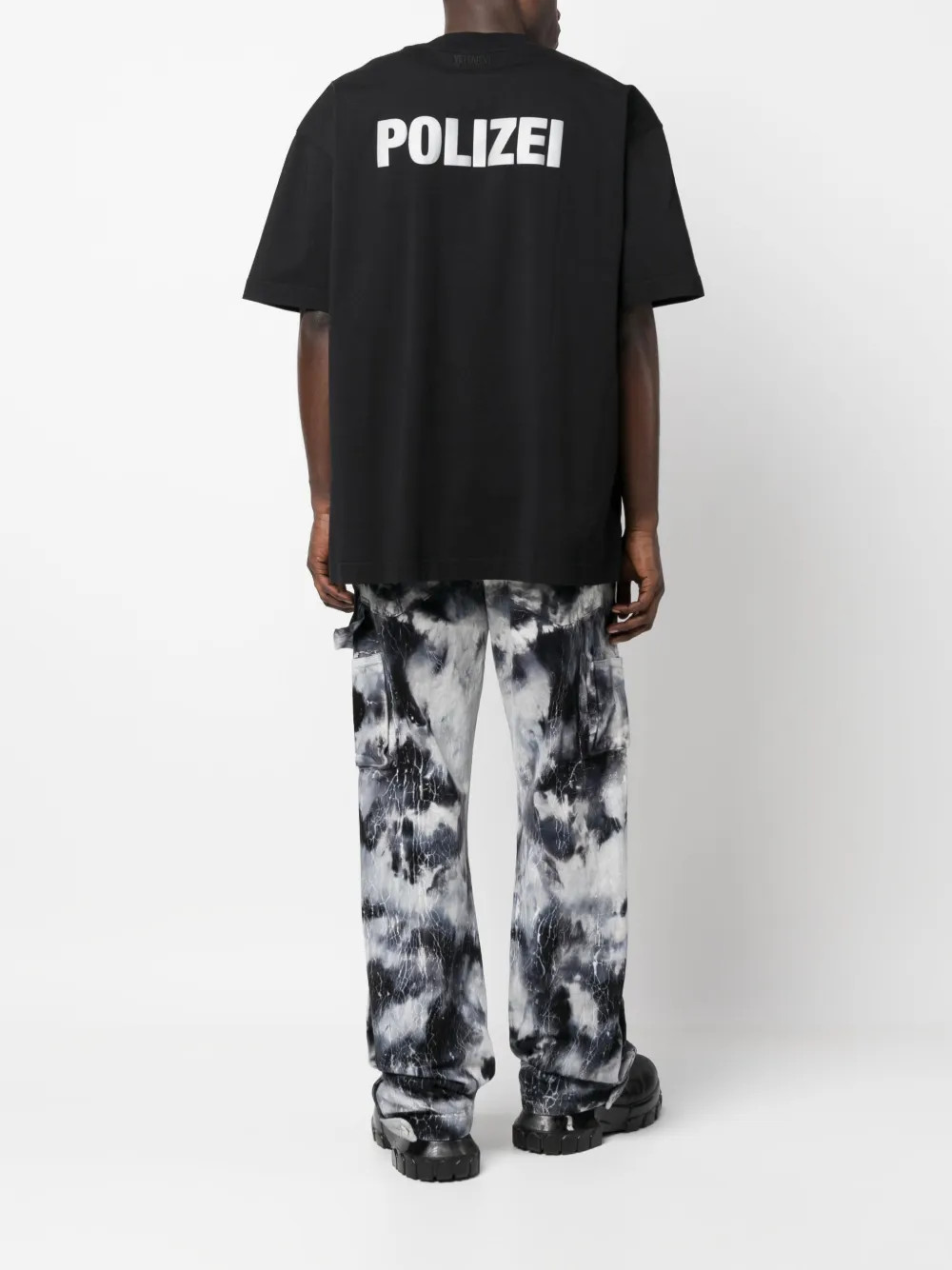 VETEMENTS Polizei Cotton T-shirt - Farfetch | Farfetch Global
