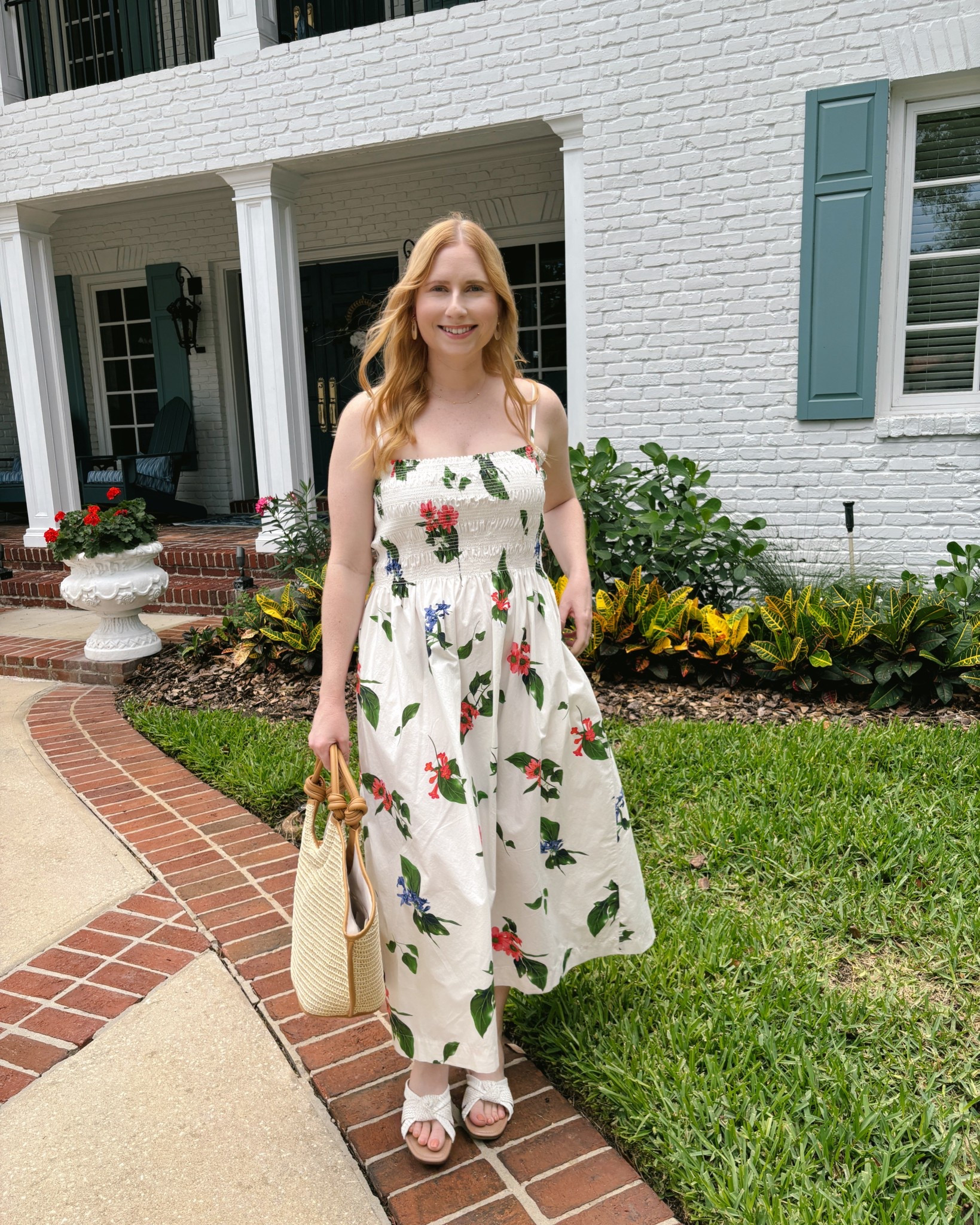 Scoop Women’s and Women’s Plus Smocked Cotton Maxi Dress, Size Medium
#ltkfindsunder50 #ltkseasonal #ltkmidsize

#LTKSeasonal #LTKMidsize #LTKFindsUnder50