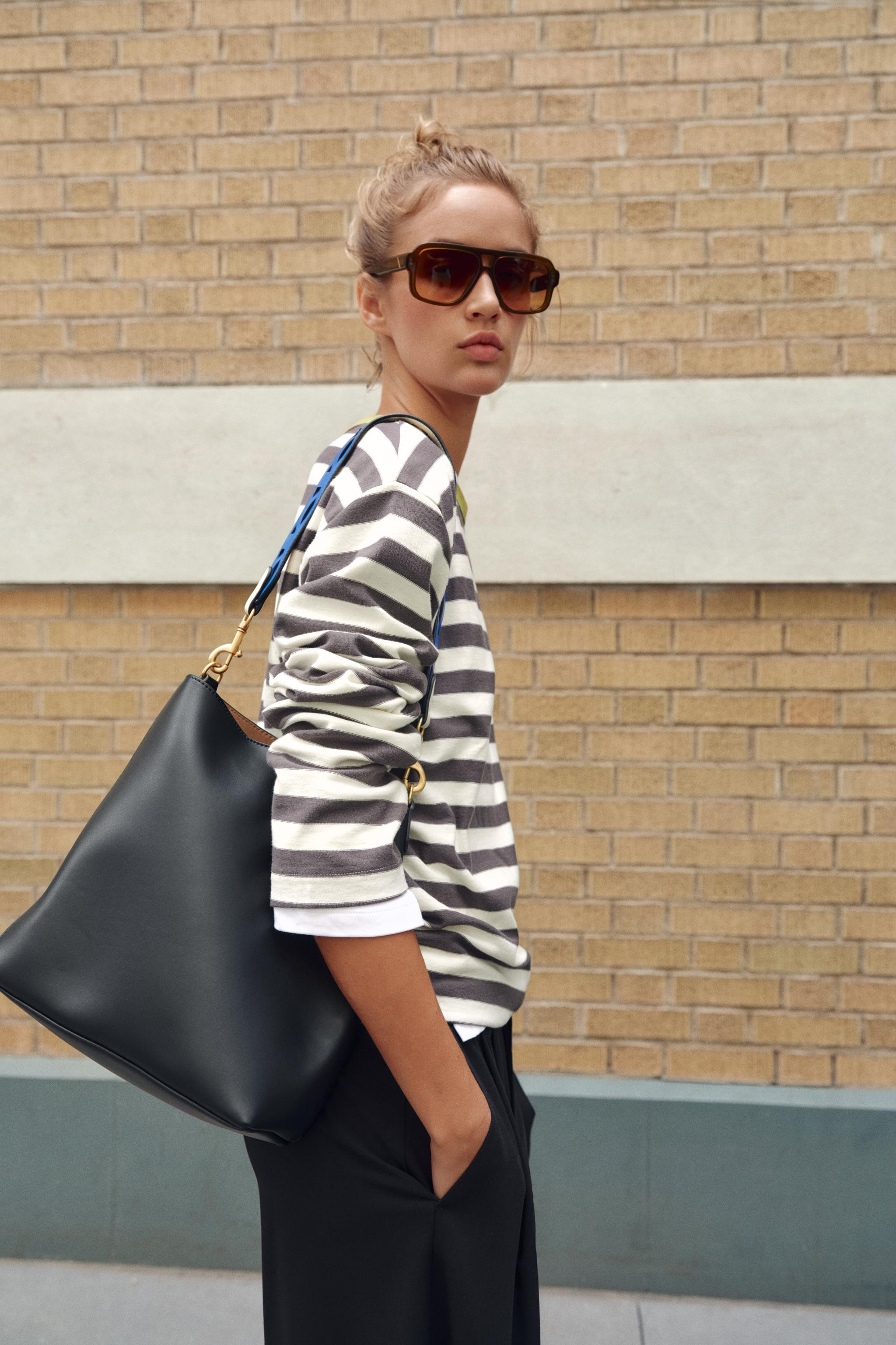 BUCKET BAG WITH STRAP DETAIL | Zara US