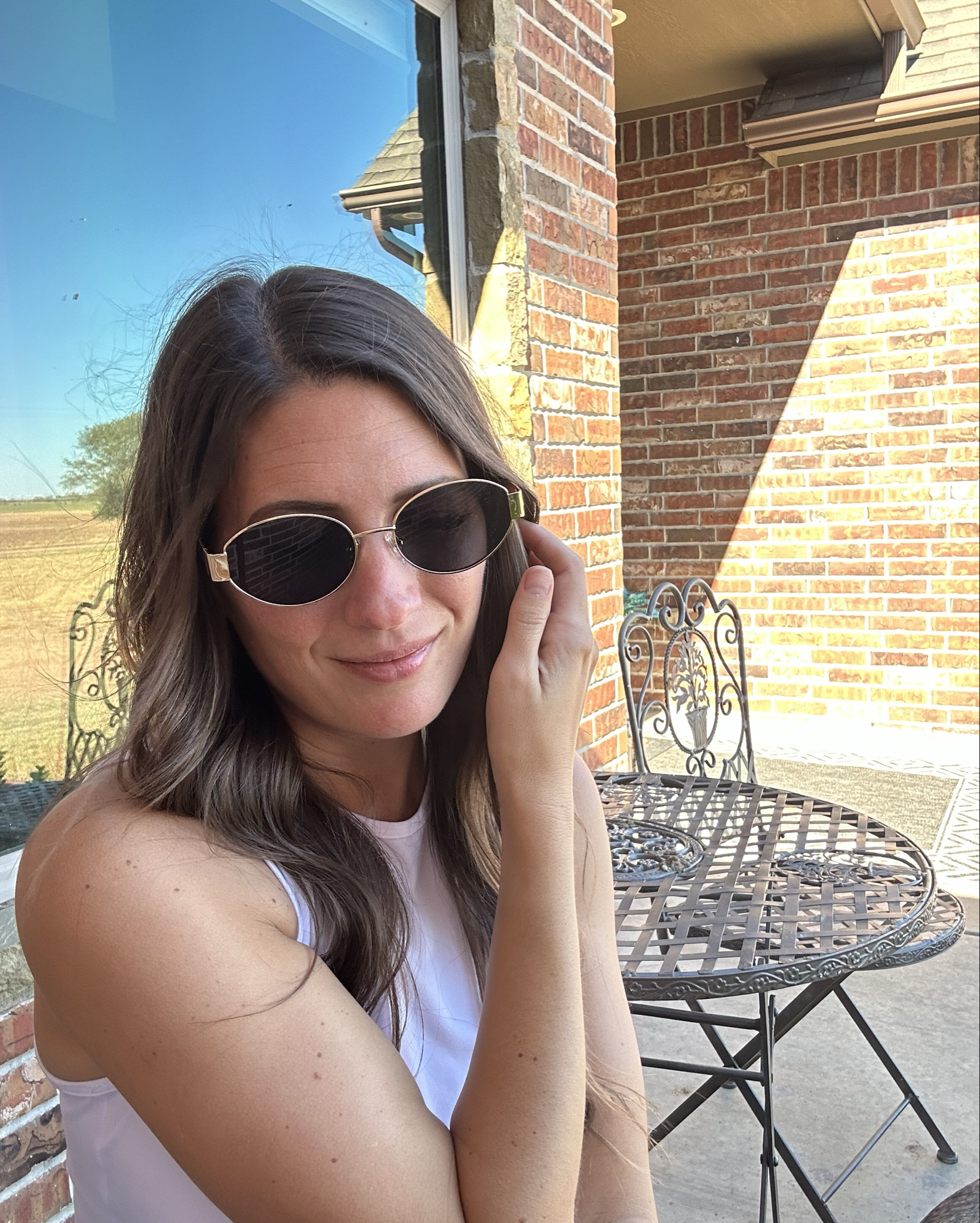 Retro oval sunglasses 



#LTKFindsUnder50 #LTKSeasonal #LTKTravel