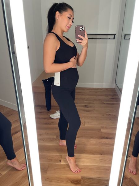 Align bodysuit- size 4, room for bump and have room in legs- had to size up due to bust area 

#LTKbump #LTKstyletip #LTKFind