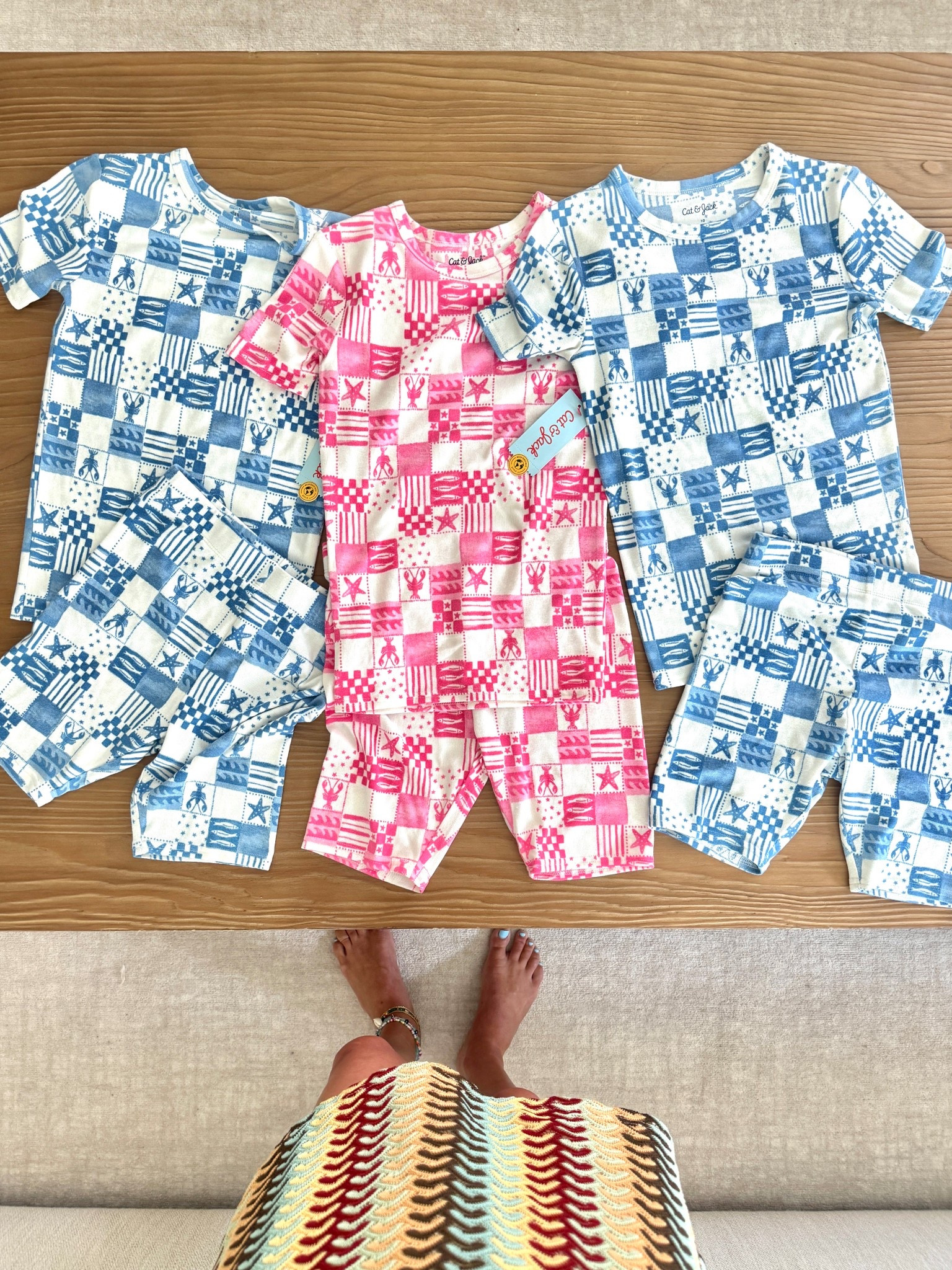 $14 Coastal super-soft pjs sets from Cat & Jack. Perfect for your next family beach vacay or just for post pool afternoons. Target does it again🩷💙 Shop it now!


#LTKKids #LTKSaleAlert #LTKmomlife