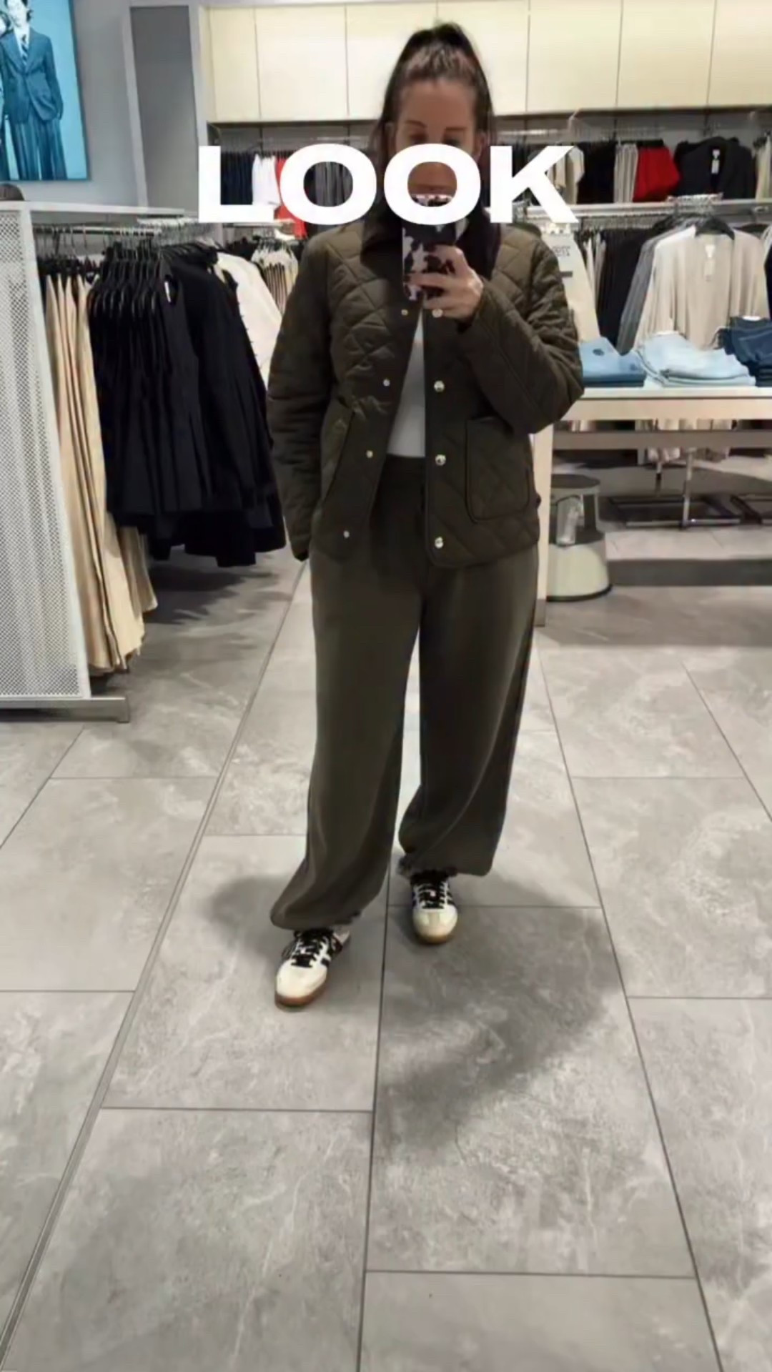 Happy Saturday girls! I survived my first proper shopping trip with Chloe yesterday she was such a little angel and I even picked up this corduroy jacket for myself I love it! 🤎 

Also, I’ll link the top I’m wearing underneath. It comes in lots of colours and is such a nice fit and soft material. Perfect for under jackets etc. The joggers are a nice oversized, trendy fit. I went for my usual size S. 

#virtualstylist #highstreetfashion #fashionblogger #ootdfashion #ukmum #mumstyle #hm #autumnfashion #autumntrends